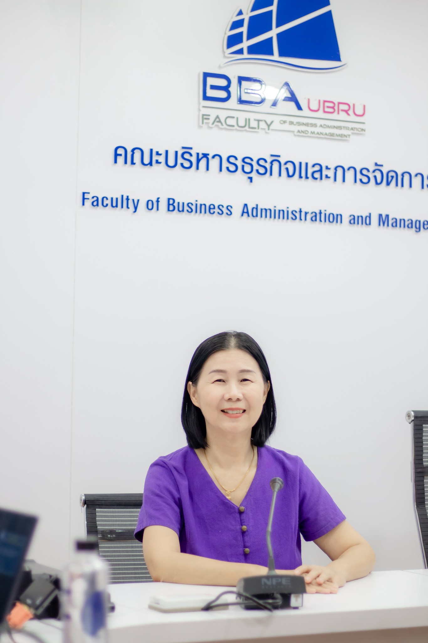 วันอังคารที่ 20 กุมภาพันธ์ 2567 เวลา 13.00 น. รองศาสตราจารย์ ดร.ประนอม  คำผา คณบดีคณะบริหารธุรกิจและการจัดการ ประธานคณะกรรมการสรรหากรรมการประจำคณะ ประเภทผู้แทนคณาจารย์ ประชุมคณะกรรมการสรรหากรรมการประจำคณะ ประเภทผู้แทนคณาจารย์ ครั้งที่ 2/2567 เพื่อตรวจสอบค