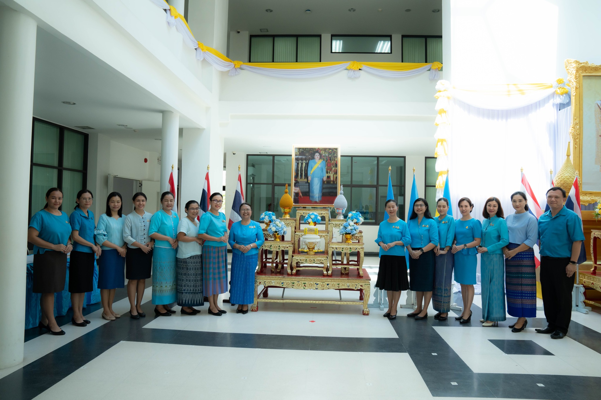 ๑๔ ส.ค. ๖๗ ณ โถงชั้น ๑ อาคารเรียนและปฏิบัติการ ลงนามถวายพระพร ?สมเด็จพระพันปีหลวง?