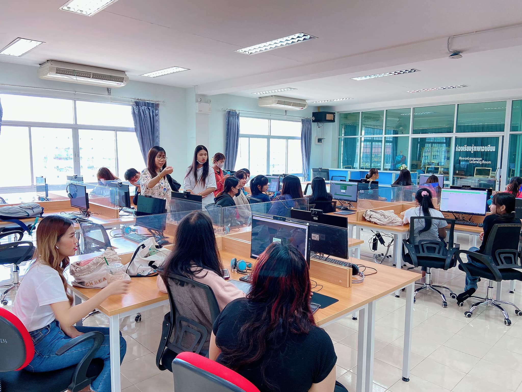 บรรยากาศเช้าวันเสาร์...ไม่มีเหงานะจ๊ะ มาหาเราวันไหน ๆ ก็ไม่เหงาแน่นอน