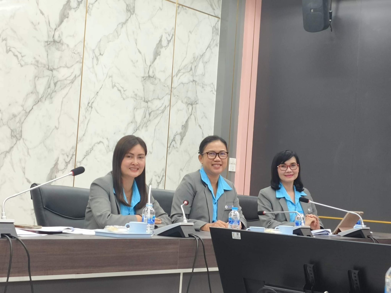 วันที่ 12 มิ.ย. 66 เข้ารับการตรวจประเมินผลติดตามการดำเนิน โครงการยกระดับคุณภาพสังคมสูงอายุและเตรียมความพร้อมสู่วัยเกษียณ ต่อยอดการเกษตร ณ ห้องประชุมมหาวิทยาลัยราชภัฏอุบลราชธานี ชั้น 3 อาคารเรียนและปฏิบัติการ