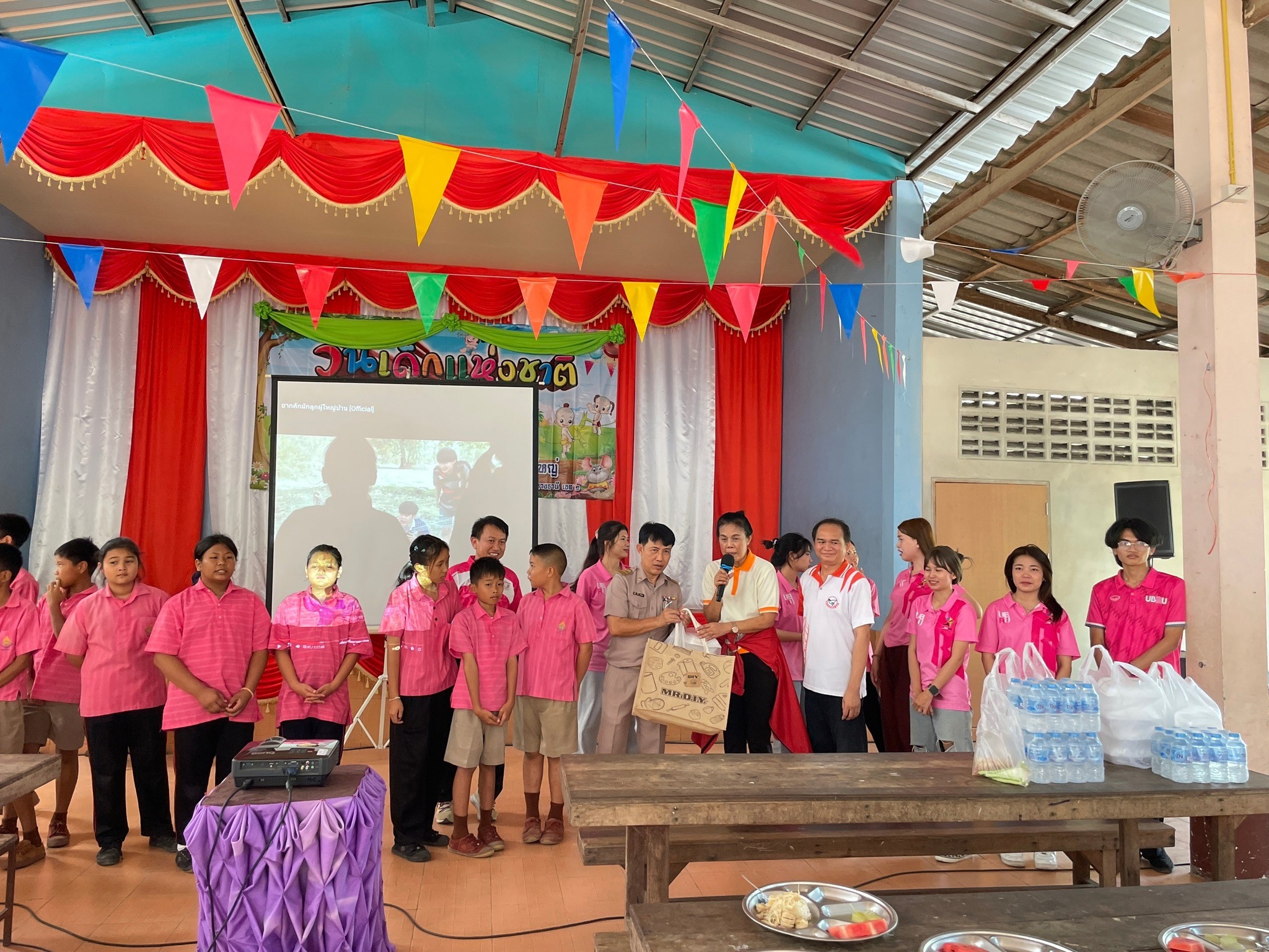 สาขาวิชานิเทศศาสตร์ มรภ.อุบลราชธานี จัดกิจกรรมนิเทศศาสตร์บริการวิชาการชุมชนและพัฒนาท้องถิ่น