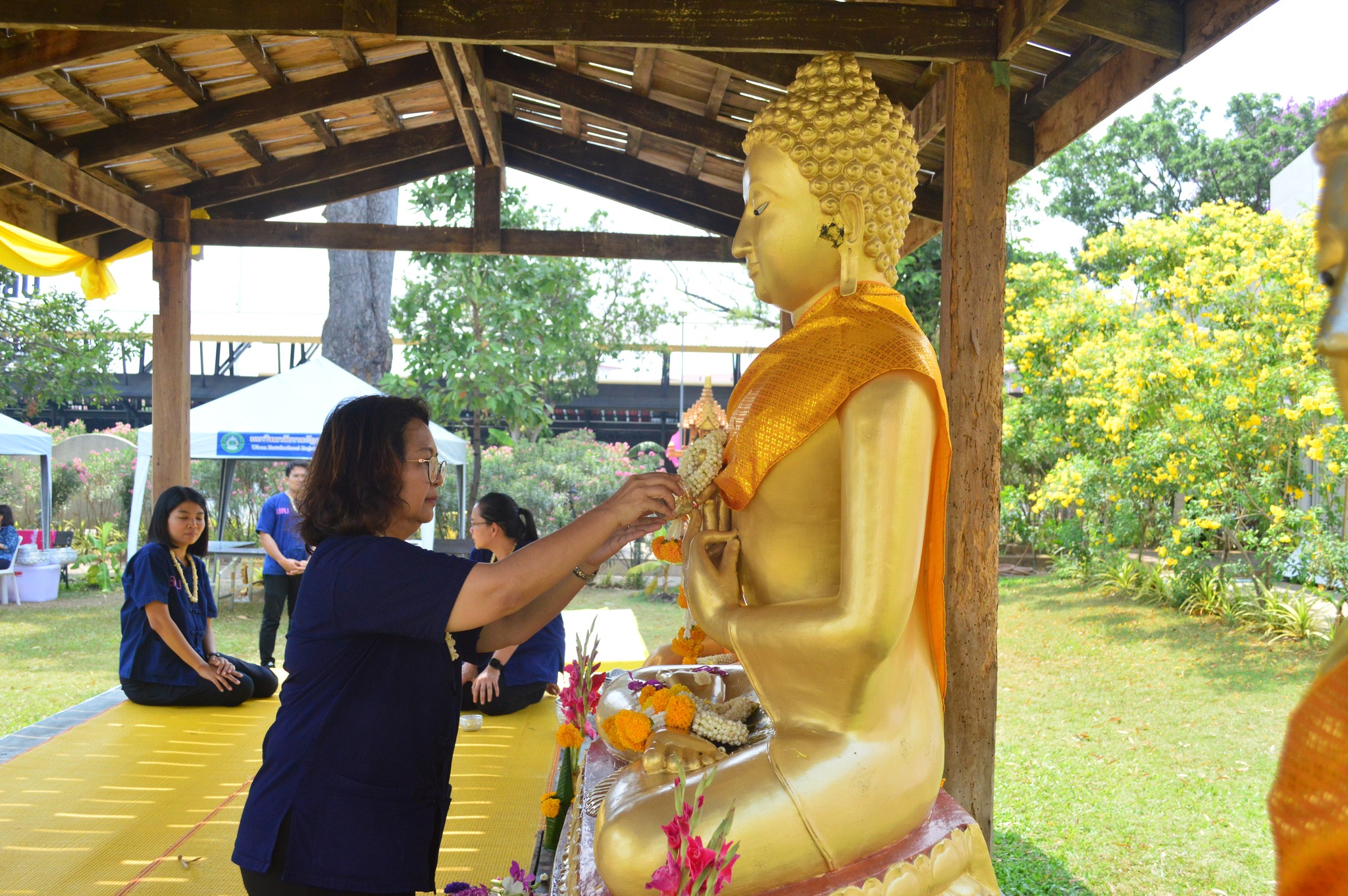 กิจกรรมสืบสานวัฒนธรรมประเพณีวันสงกรานต์