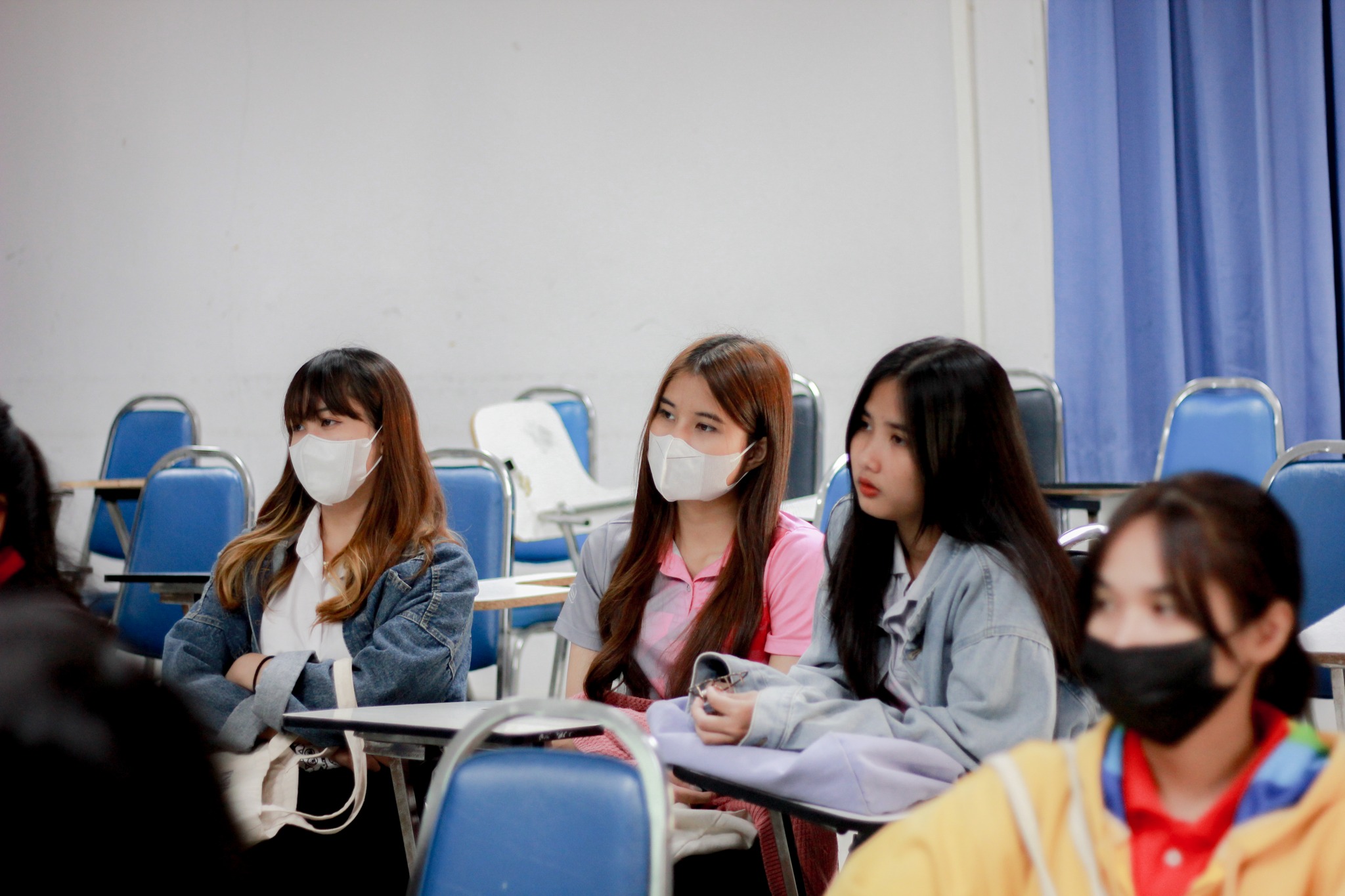 วันที่ 7 - 9 ก.พ. 65 สาขาวิชาการตลาด อาจารย์ที่ปรึกษาพบนักศึกษา กิจกรรม การ Coaching นักศึกษาด้วยเครื่องมือวิศวกรสังคม