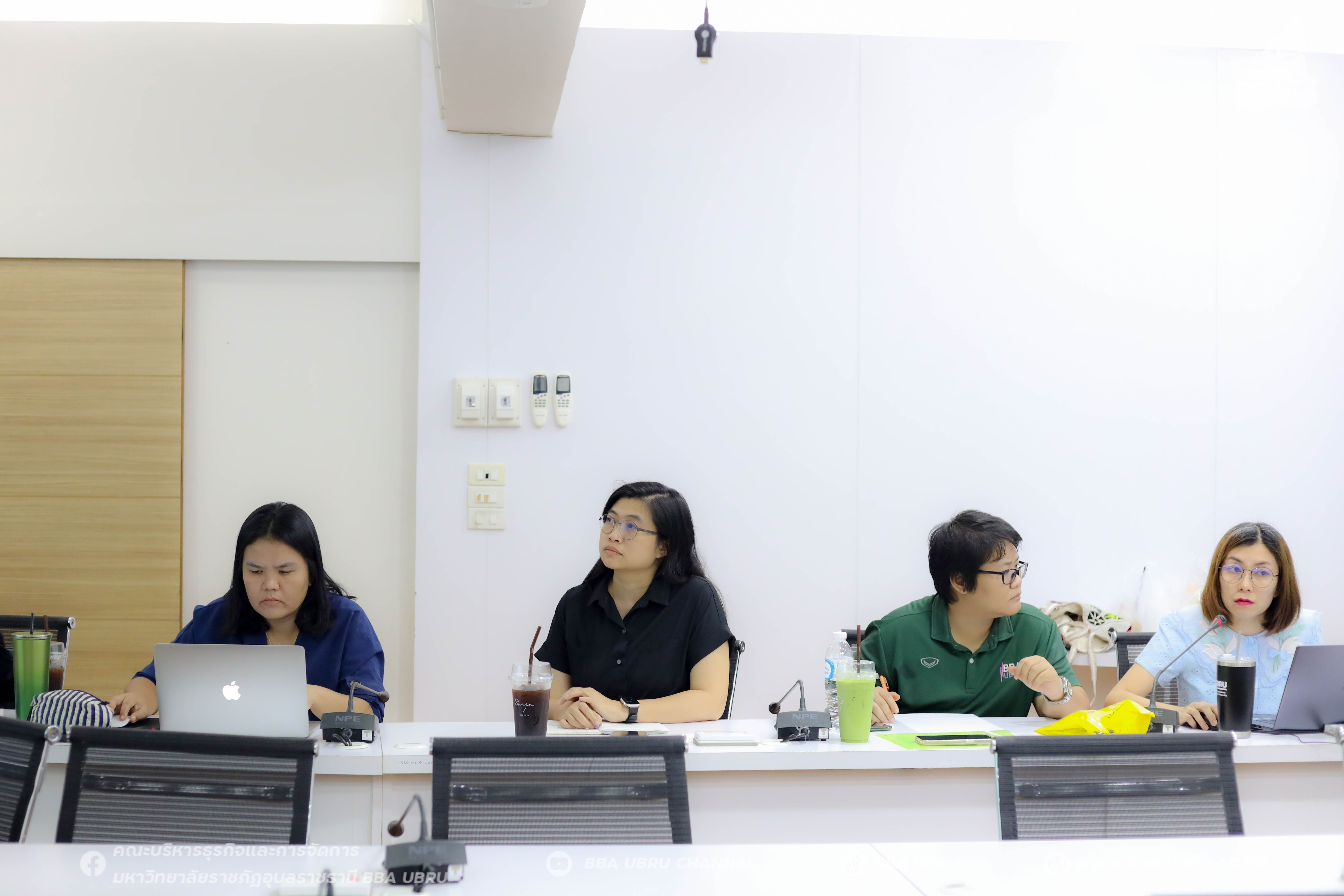 6 พ.ย. 67 ประชุมคณะกรรมการดำเนินงานโครงการพัฒนาสมรรถนะภาษาอังกฤษเพื่อยกระดับคุณภาพนักศึกษามหาวิทยาลัยราชภัฏสำหรับศตวรรษที่ 21 ณ ห้องประชุมคณะฯ