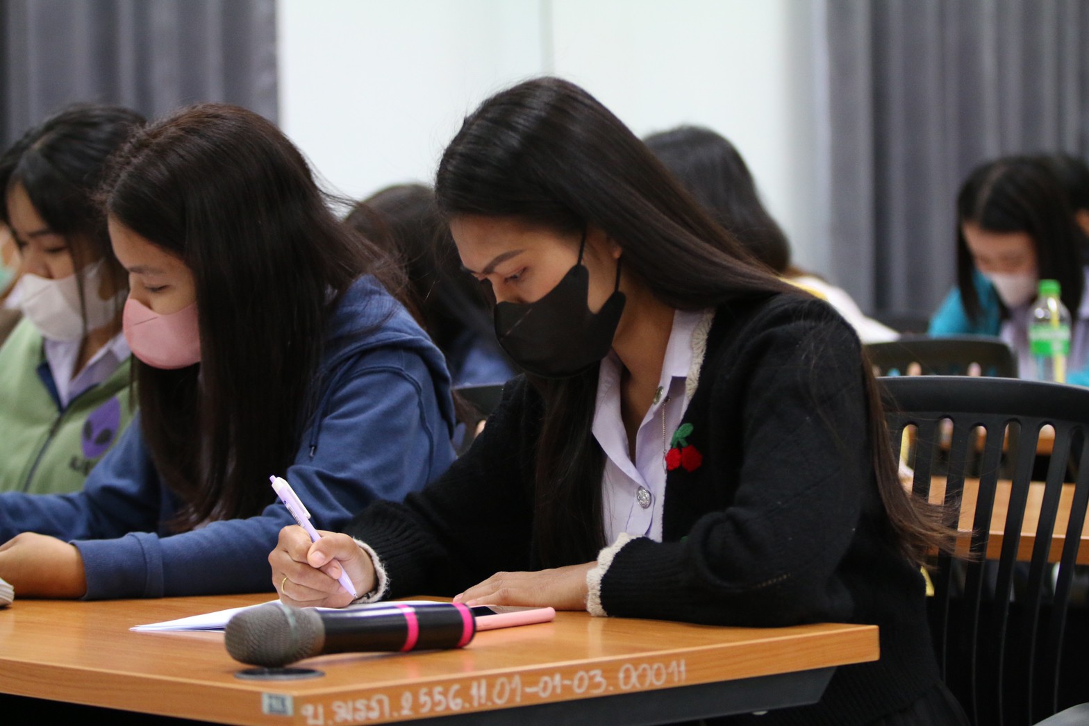 วันที่ 25 ก.พ. 66 กิจกรรมอบรมเชิงปฏิบัติการ หัวข้อ English for speaking and listening