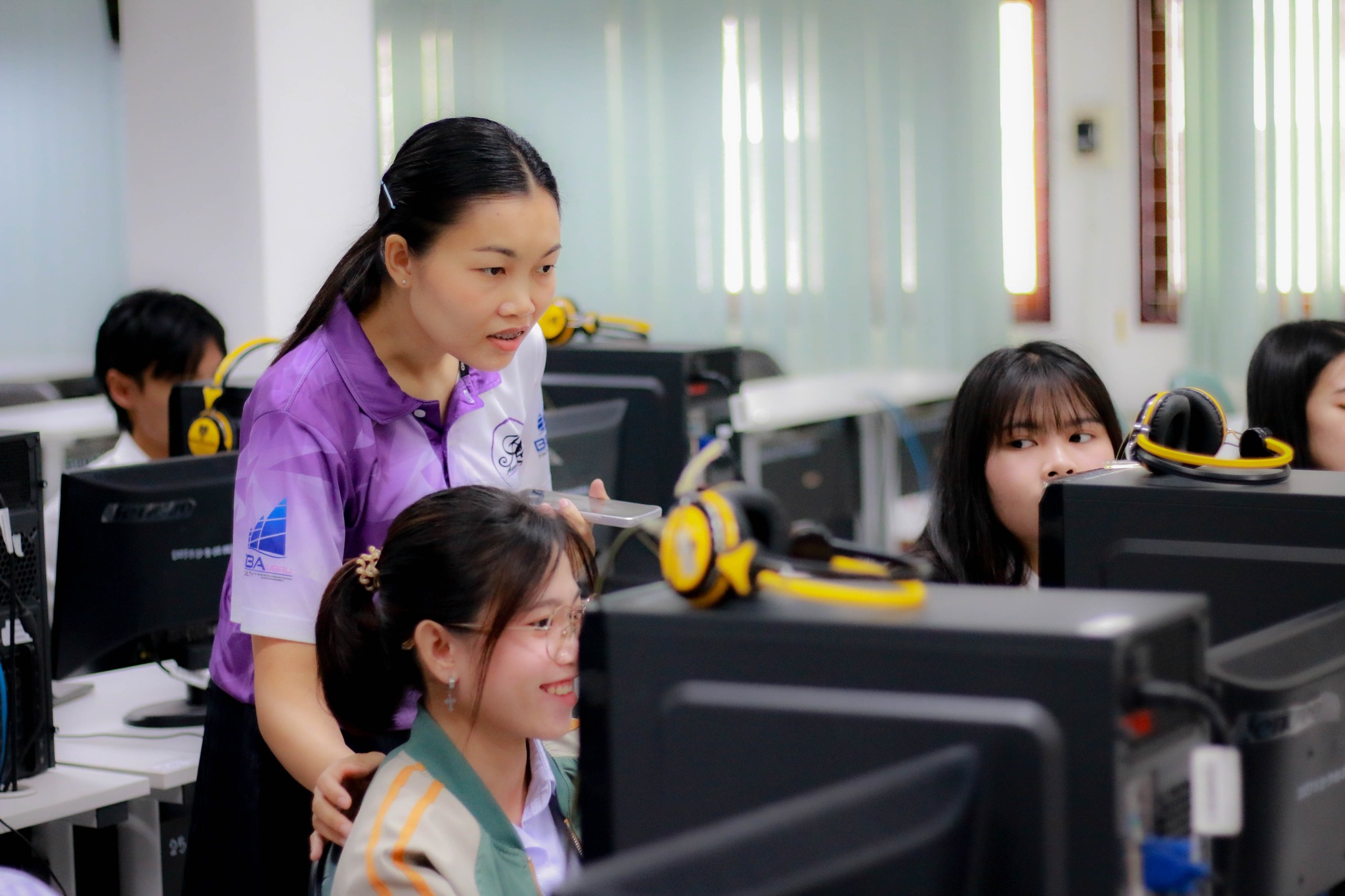 วันที่ 21 ก.ย. 67 ณ ห้องห้องปฏิบัติการคอมพิวเตอร์ห้องใหญ่ อาคาร ๑๓ ชั้น ๒ สำนักวิทยบริการและเทคโนโลยีสารสนเทศ มหาวิทยาลัยราชภัฏอุบลราชธานี อบรมเชิงปฏิบัติการ หัวข้อ การวิเคราะห์ข้อมูลและการสร้างรายงานด้านการเงิน ด้วย Microsoft Power BI สำหรับนักบัญชียุคด