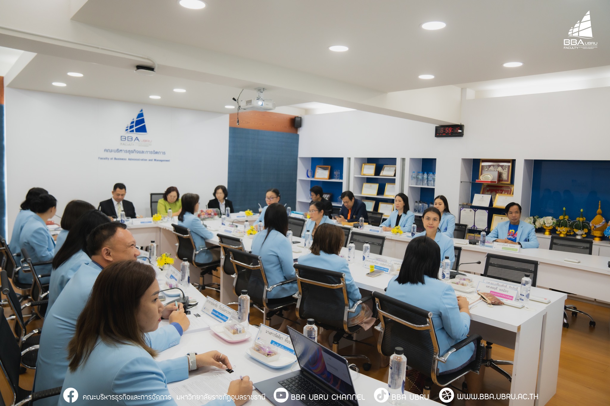 วันที่ 29 ส.ค. 67 ณ ห้องประชุมคณะฯ ชั้น 1 อาคารเรียน 8 คณะบริหารธุรกิจและการจัดการ มหาวิทยาลัยราชภัฏอุบลราชธานี การประเมินคุณภาพการศึกษาภายใน ระดับคณะ คณะบริหารธุรกิจและการจัดการ มหาวิทยาลัยราชภัฏอุบลราชธานี ประจำปีการศึกษา 2566