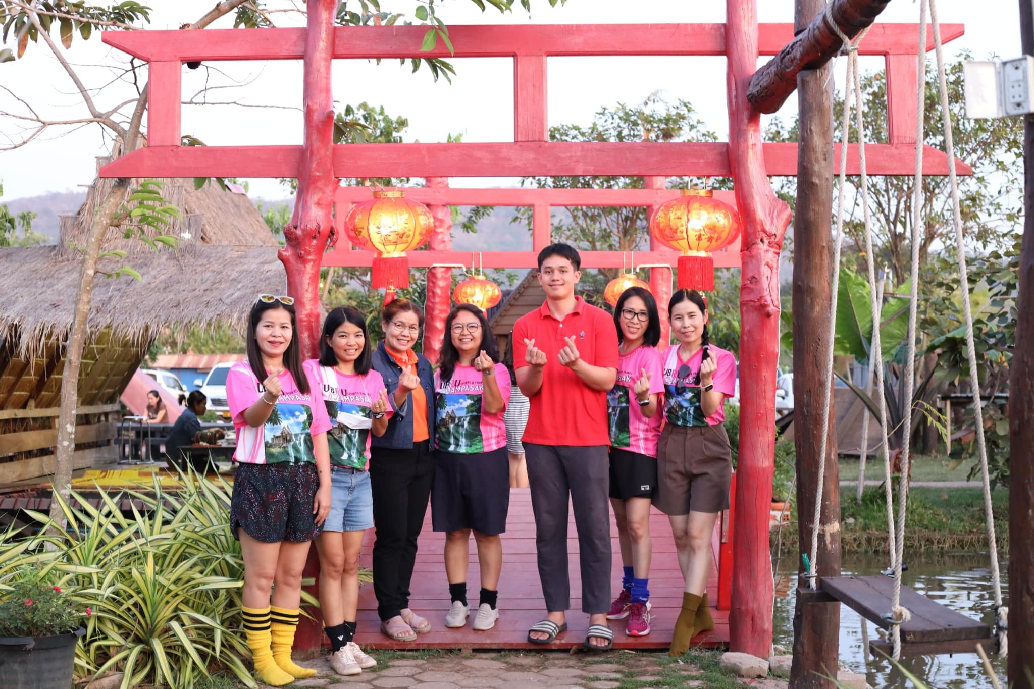 พบปะศิษย์เก่า ?ปัจจุบัน ไทย และ สบป.ลาว