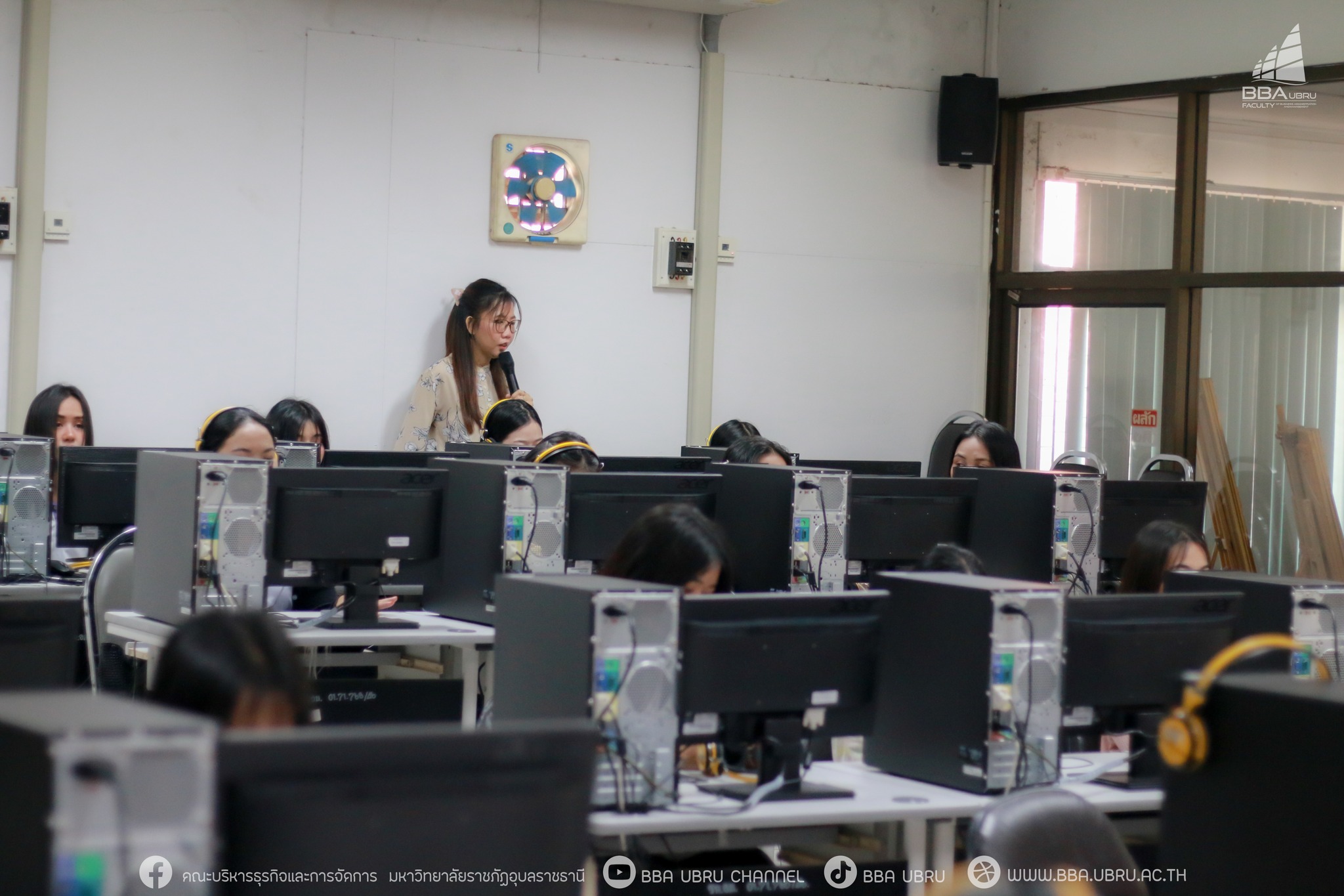 วันที่ 12 ก.ย. 67 ณ สำนักวิทยบริการและเทคโนโลยีสารสนเทศ มหาวิทยาลัยราชภัฏอุบลราชธานี การทดสอบวัดระดับความสามารถทางด้านภาษาอังกฤษ Common European Framework of Reference for Languages (CEFR) ให้กับนักศึกษาชั้นปีที่ 4