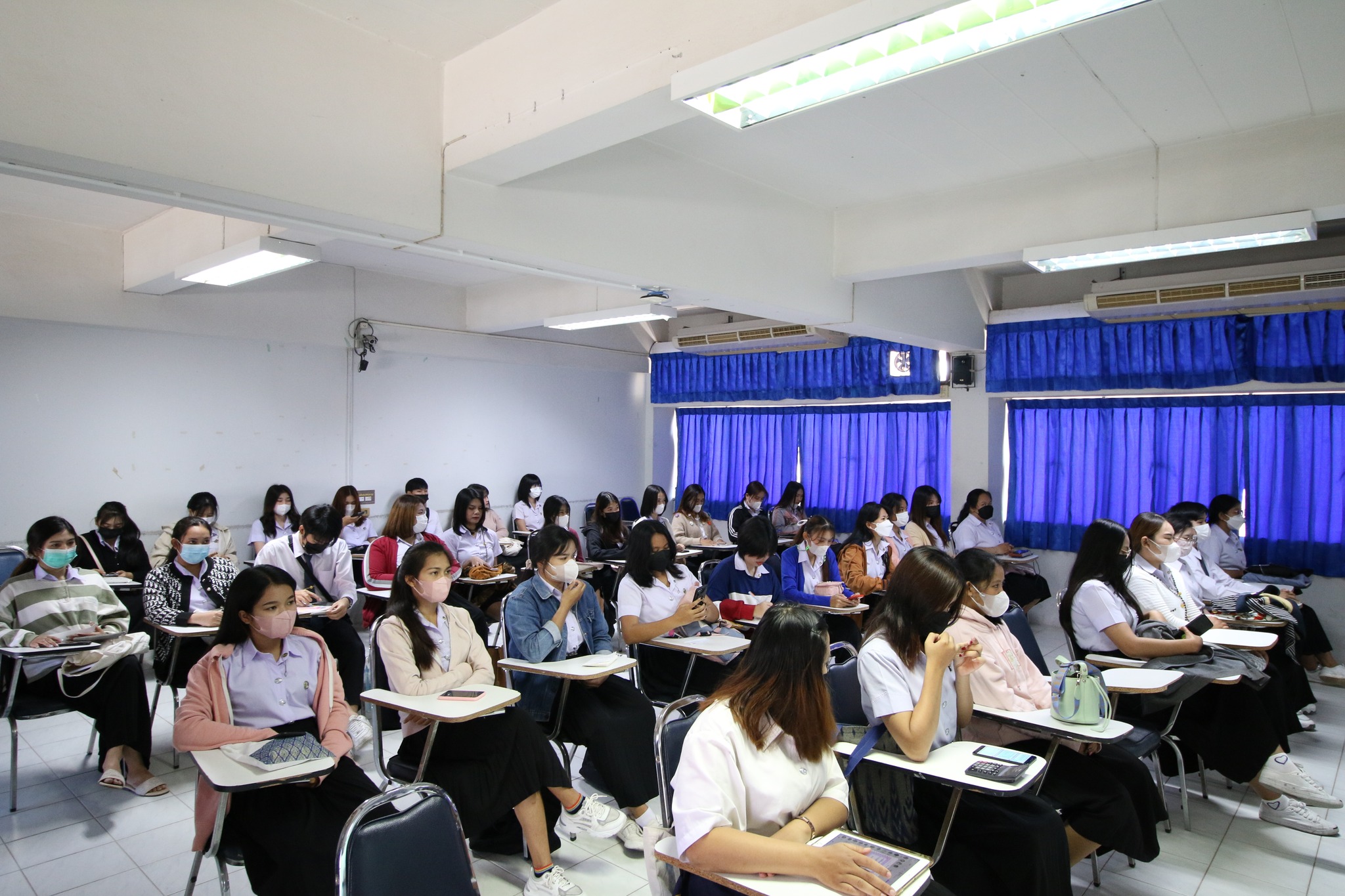 วันที่ 2 พ.ย 65 ณ คณะบริหารธูุรกิจและการจัดการ มรภ.อบ:Show Case ACC : เรียนทักษะด้านการบัญชี เสริมสร้างการทำบัญชีที่มีคุณภาพ