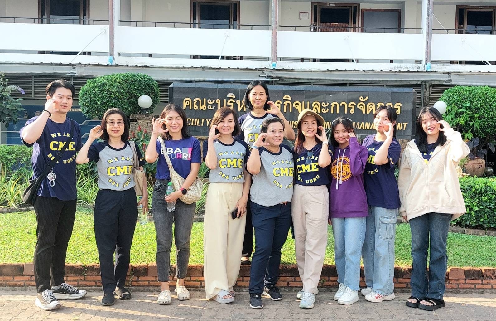 กิจกรรมการพัฒนาศักยภาพของผู้ประกอบการชุมชนเชิงสร้างสรรค์ ณ อำเภอเขมราฐ จ.อุบลราชธานี ในวันที่ 20 กุมภาพันธ์ 2567 คุณเกียรติศักดิ์ กาเผือกงาม และคุณบุญเพ็ง กาเผือกงาม เจ้าของธุรกิจ เสาปูนสามแยก สาขานาเจริญ กล่าวว่า