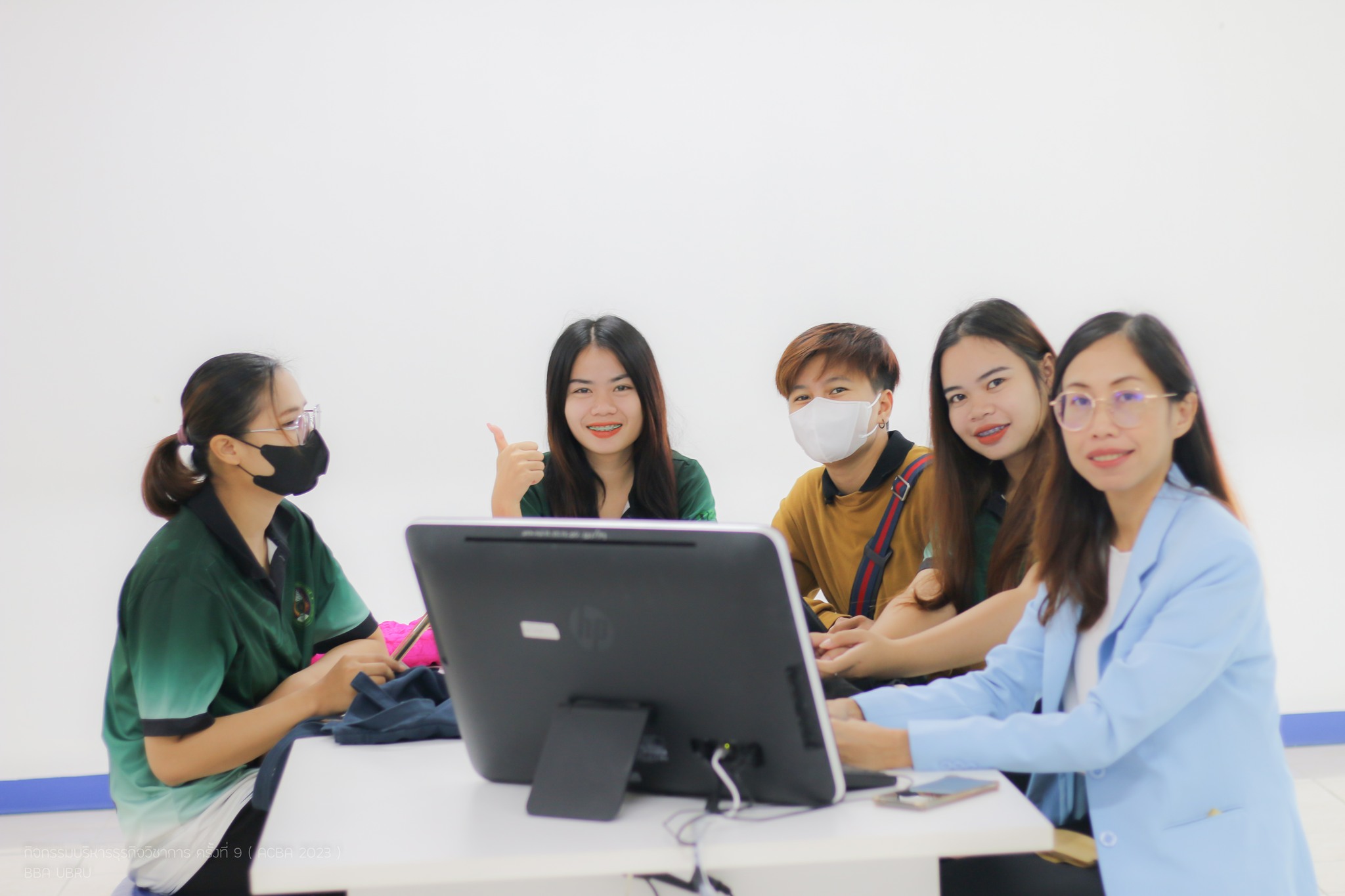 16 ส.ค. 66 ณ ห้อง 8201 คณะบริหารธุรกิจและการจัดการ กิจกรรมการอบรมเชิงปฏิบัติการ การสร้างสื่อออนไลน์อย่างสร้างสรรค์ด้วยเทคโนโลยีดิจิทัล tiktokers& YouTuber บนสื่อโซเซียลมีเตีย