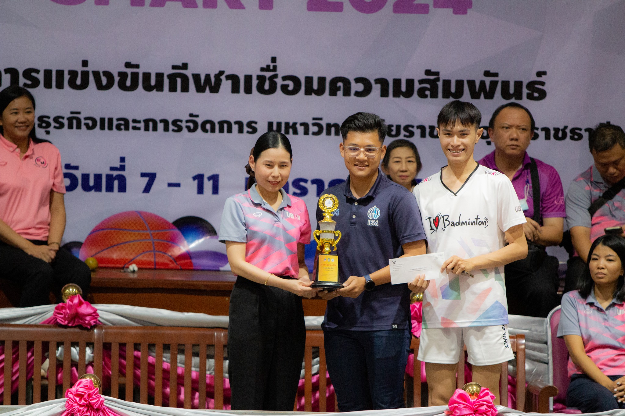 พิธีปิดการแข่งขันกีฬานักศึกษา คณะบริหารธุรกิจและการจัดการ ?BBA SPORTS SMART2024? ---------- วันที่ 11 ม.ค. 67 ผศ.ดร.หทัยรัตน์ ไชยสัตย์ คณบดีคณะบริหารธุรกิจและการจัดการ ประธานปิดการแข่งขันกีฬานักศึกษา คณะบริหารธุรกิจและการจัดการ ?BBA SPORTS SMART2024? ณ โ
