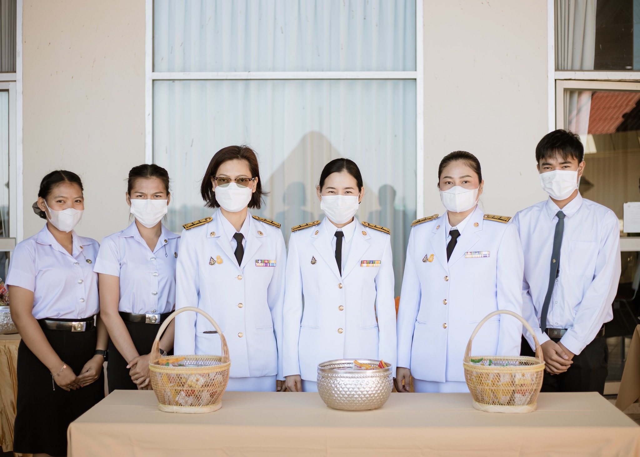 วันที่ 12 ต.ค 65 ณ ห้องพิมานทิพย์ ชั้น ๗ อาคารศูนย์ศิลปวัฒนธรรมกาญจนาภิเษก มหาวิทยาลัยราชภัฏอุบลราชธานี:ทำบุญตักบาตร และพิธีวางพวงมาลา เพื่อน้อมรำลึกในพระมหากรุณาธิคุณ เนื่องในวันคล้ายวันสวรรคต พระบาทสมเด็จพระบรมชนกาธิเบศร มหาภูมิพลอดุลยเดชมหาราช บรมนาถบ