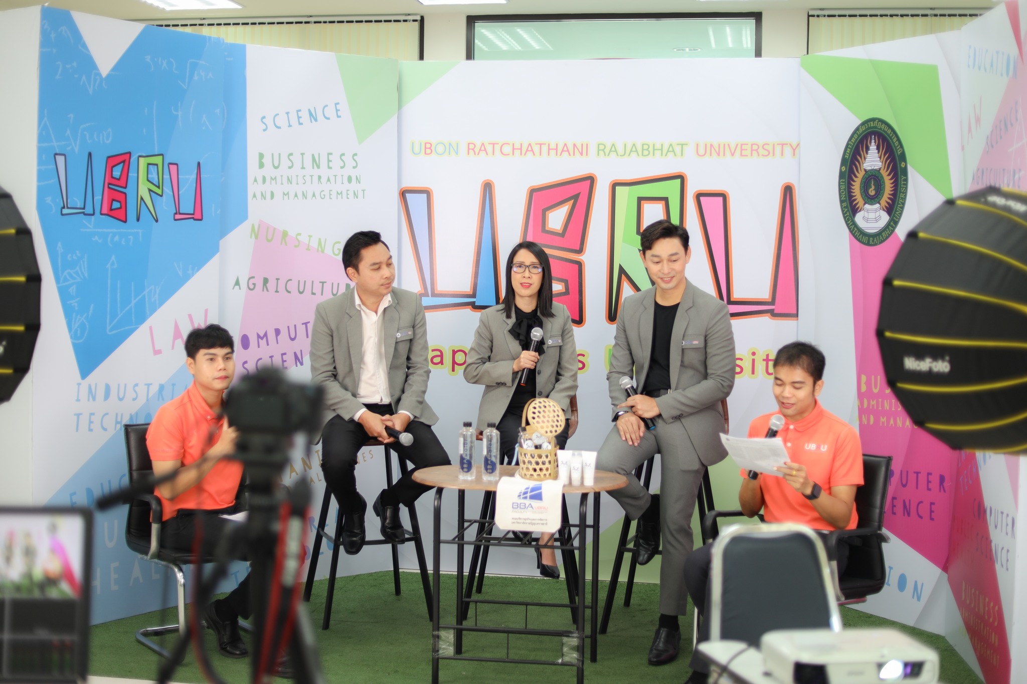 วันที่ 10 ต.ค. 65 ณ อาคารเรียนและปฏิบัติการ มรภ.อบ.:แนะนำหลักสูตรที่เปิดรับสมัครนักศึกษาระดับปริญญาตรี ประจำปีการศึกษา 2566 คณะบริหารธุรกิจและการจัดการ มหาวิทยาลัยราชภัฏอุบลราชธานี