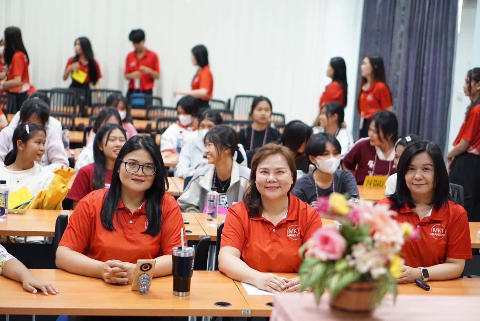 จบไปแล้วกับกิจกรรม อบรมการเสริมสร้างทักษะความรู้สู่การเป็นนักการตลาดรุ่นเยาว์ (MKT)วิทยากร อ.ดร.รัตนภรณ์ แซ่ลี้ และ ผศ.ดร.อนันต์ สุนทราเมธากุล ในวันที่ 3 มีนาคม 2567 ณ ตึกอินทนิล คณะบริหารธุรกิจและการจัดการ