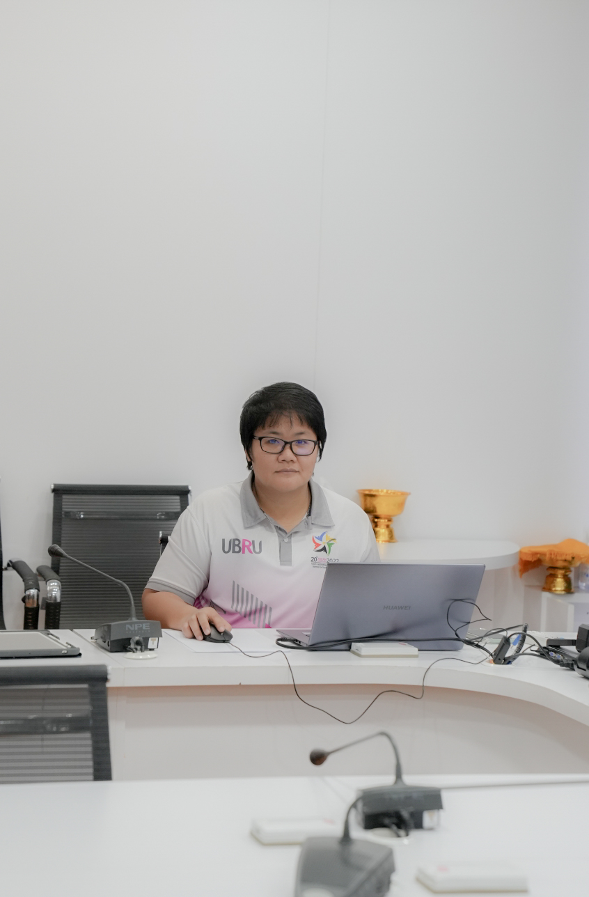 วันศุกร์ที่ 9 กุมภาพันธ์ 2567 ผศ.อัญญาณี อดทน ผู้ช่วยคณบดีฝ่ายประกันคุณภาพการศึกษาและวิจัย ประชุมอาจารย์ผู้สอนในรายวิชาวิจัย ภาคเรียนที่ 2/2566 เพื่อเตรียมความพร้อมในการจัดกิจกรรมเสริมสร้างทักษะทางด้านงานวิจัยให้กับนักศึกษา ประจำปี 2567 ณ ห้องประชุมคณะฯ อ