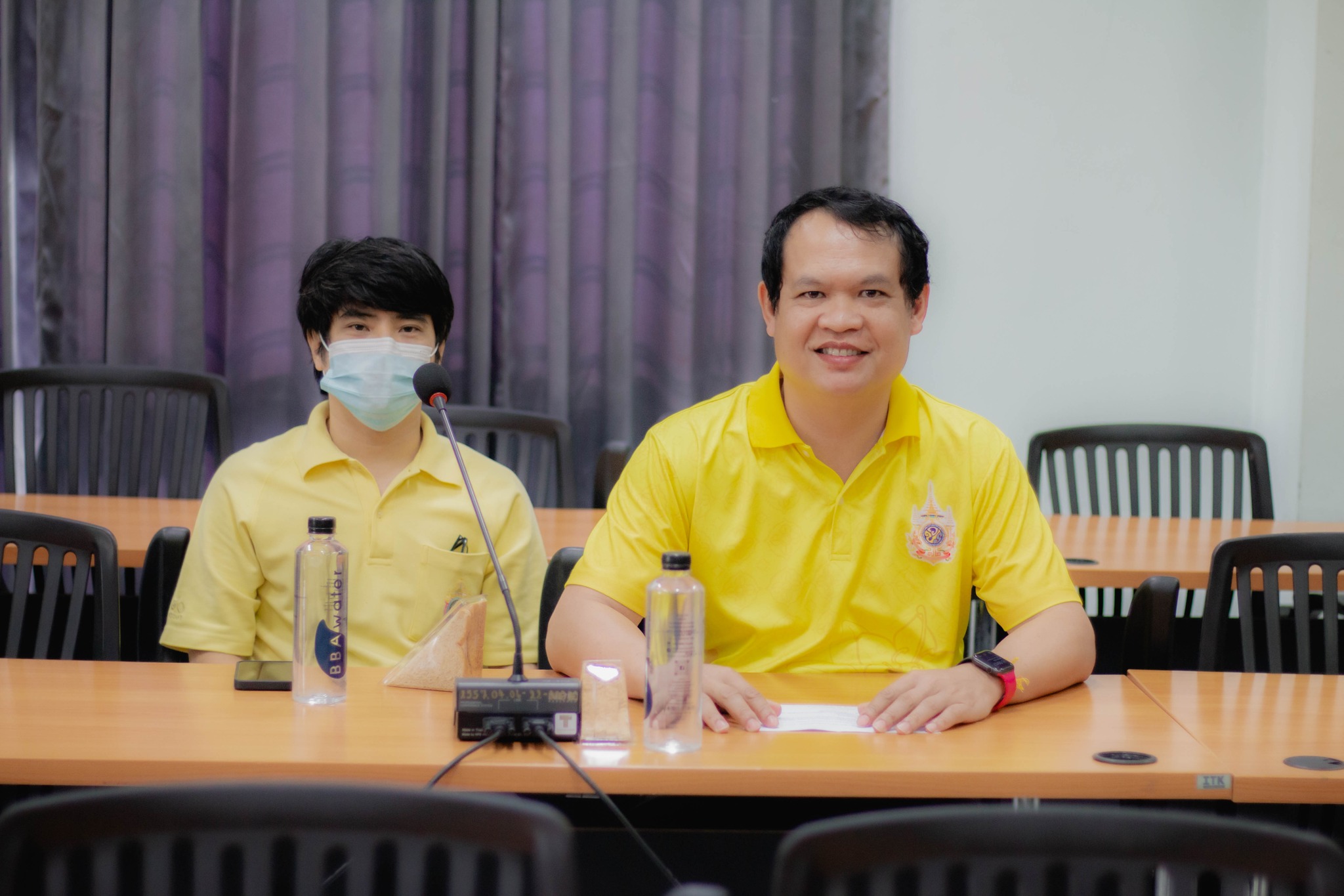 วันที่ 11 มี.ค. 67 รศ.ดร.ประนอม คำผา คณบดีคณบริหารธุรกิจและการจัดการ พร้อมด้วยผู้บริหาร คณาจารย์ ร่วมการประชุมบุคลากรคณะบริหารธุรกิจและการจัดการ ครั้งที่ 1/2567 ณ ห้องประชุม ชั้น 3 อาคารอินทนิล คณะบริหารธุรกิจและการจัดการ มหาวิทยาลัยราชภัฏอุบลราชธานี