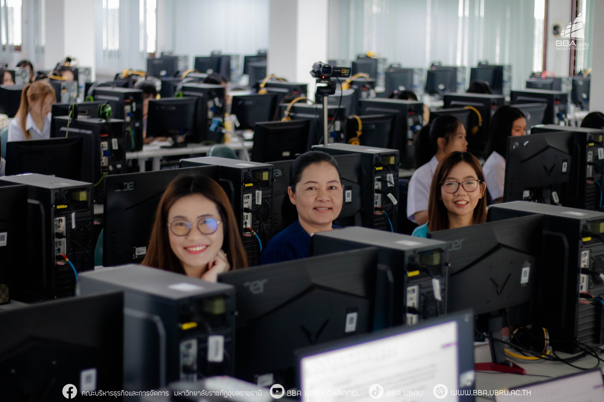 วันที่ 5 ก.ค. 67 ณ ห้องปฏิบัติการคอมพิวเตอร์ 2 ครงการพัฒนาศักยภาพนักศึกษาด้านวิชาชีพบัญชีรายชั้นปี