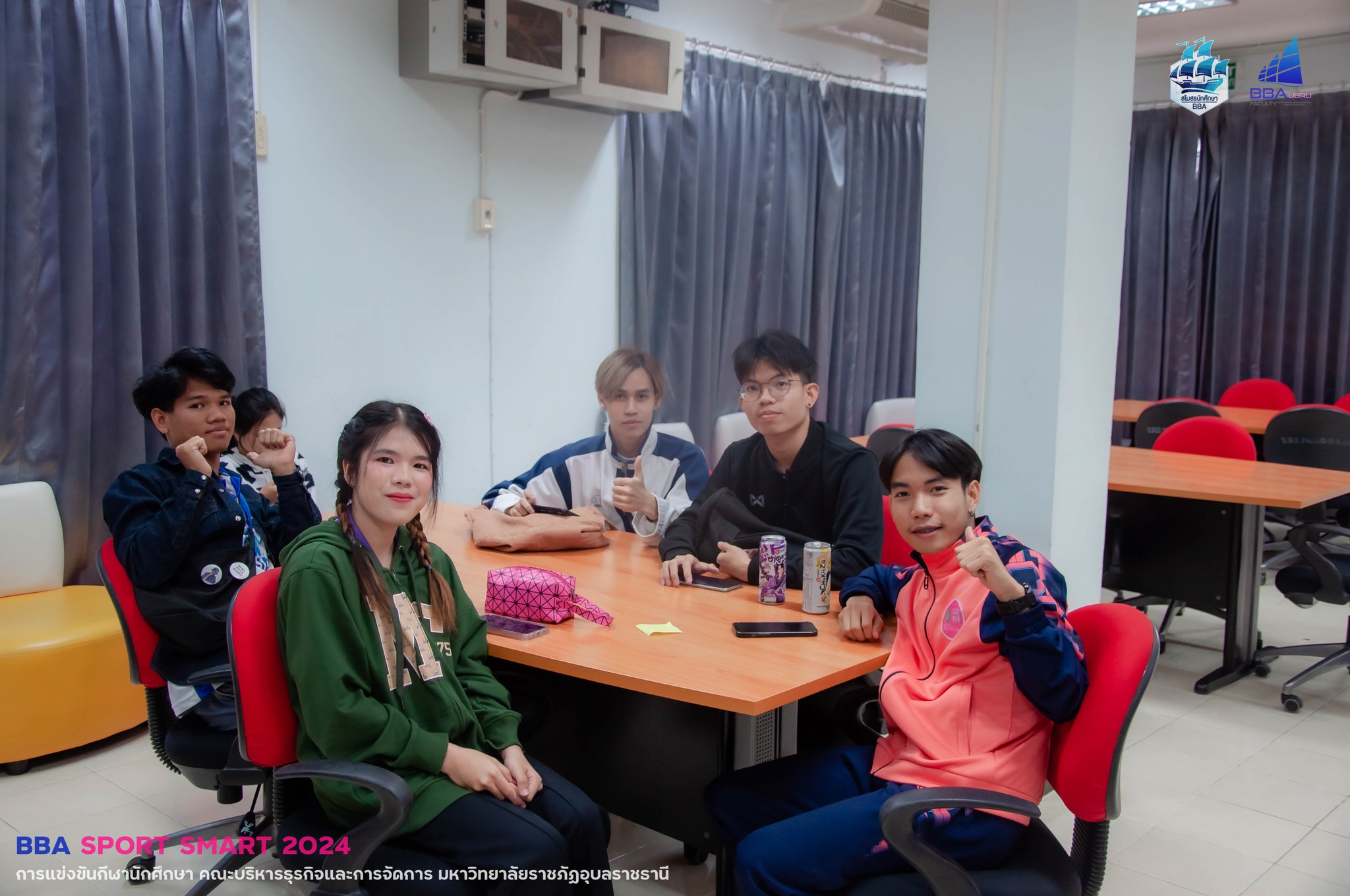 การแข่งขัน E-SPORT ?BBA SPORTS 2024? วันที่ 7 ม.ค. 67 #BBASPORTS2024 บรรยากาศการแข่งขันกีฬา E-SPORT ในการแข่งขันกีฬานักศึกษา คณะบริหารธุรกิจและการจัดการ ?BBA SPORTS 2024? ณ ห้องสมุด คณะบริหารธุรกิจและการจัดการ