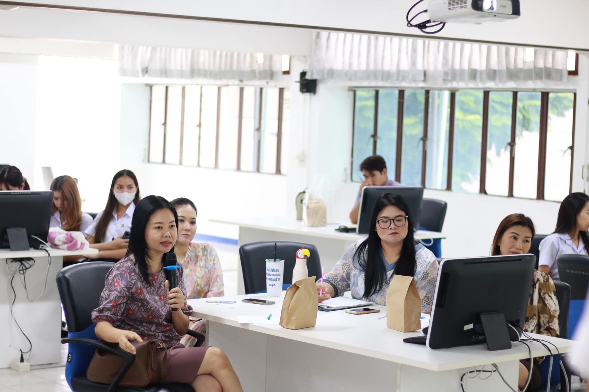 +++กิจกรรมทวนสอบผลสัมฤทธิ์ทางการศึกษาของนักศึกษา1/66 (BBA Show case) เพราะการตลาดคือหัวใจสำคัญในทุกธุรกิจและองค์กร Learning by doing --------------------------------------- วันที่ 19 ตุลาคม 2566 #สาขาวิชาการตลาดราชภัฏอุบลราชธานี คณะบริหารธุรกิจและการ