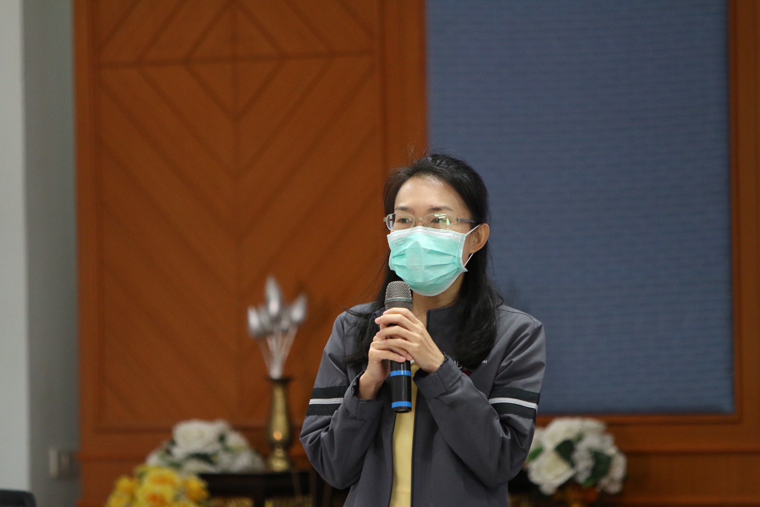 วันที่ 25 ก.พ. 66 กิจกรรมอบรมเชิงปฏิบัติการ หัวข้อ English for speaking and listening