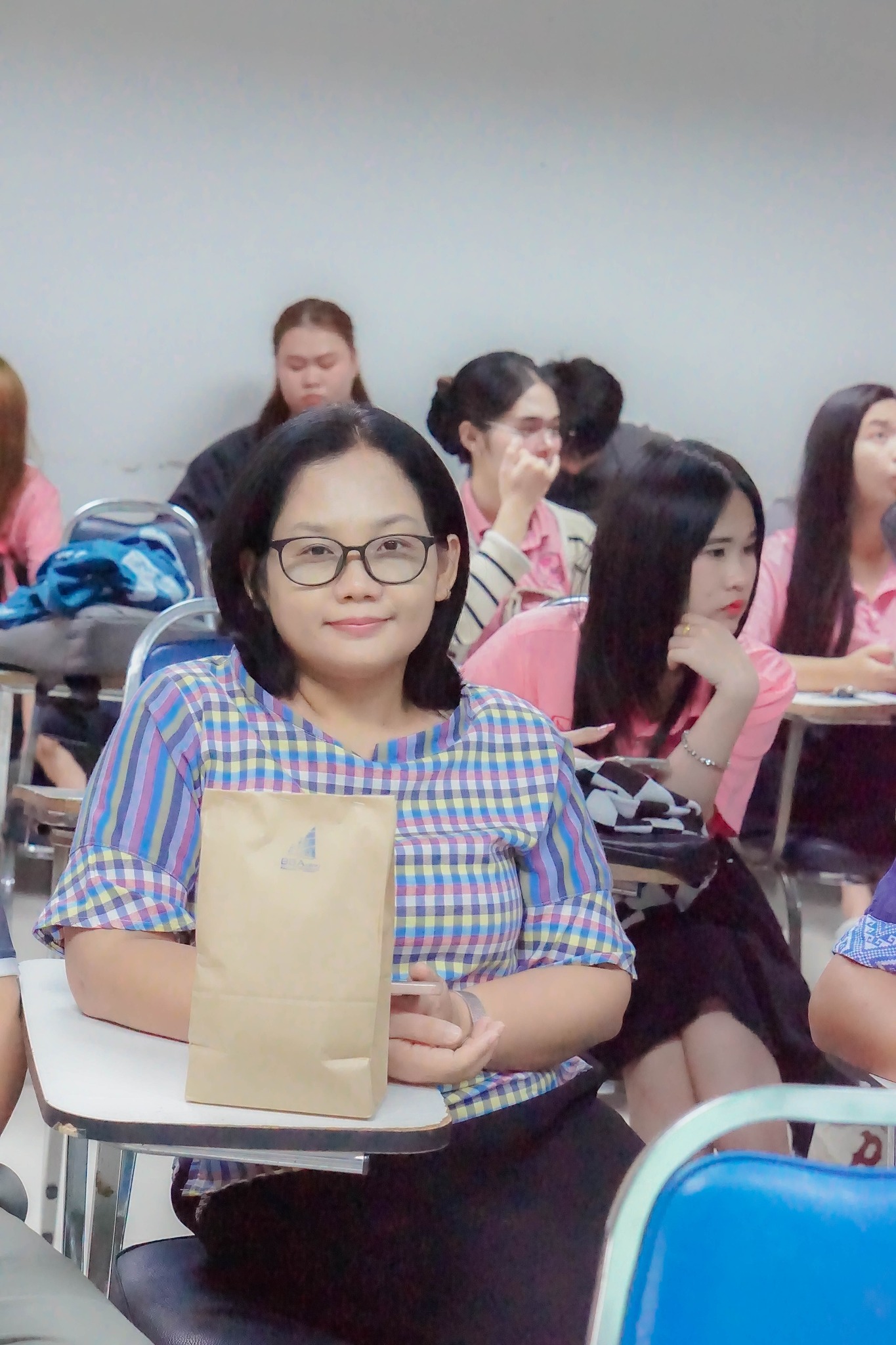 กิจกรรมทวนสอบผลสัมฤทธิ์การจัดการเรียนการสอน ในรายวิชา การจัดการธุรกิจเพื่อสิ่งแวดล้อม ผู้สอน อ.ภราดา บุญรมย์ ผลลัพธ์ที่ได้จากการเรียนรู้ : นักศึกษามีความรู้ ความเข้าใจในแนวความคิดการประกอบธุรกิจ การเขียนแผนธุรกิจ