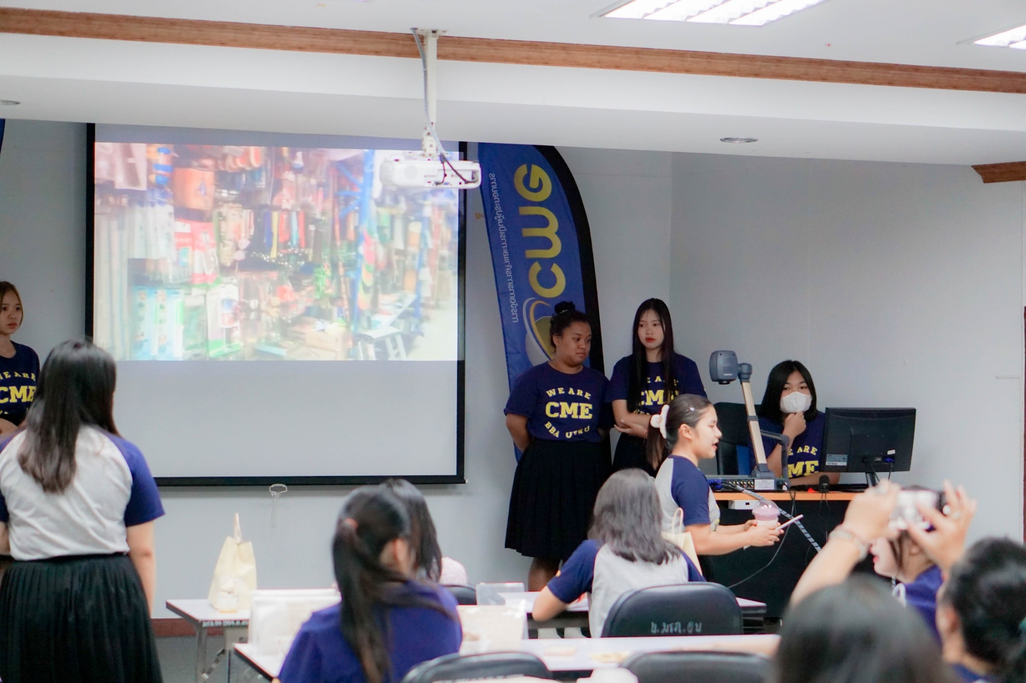 คิดจะพักให้คิดถึงทะเล แต่ถ้าคิดจะเรียน BBA ให้คิดถึงเรา #การจัดการการค้าและการเป็นผู้ประกอบการ