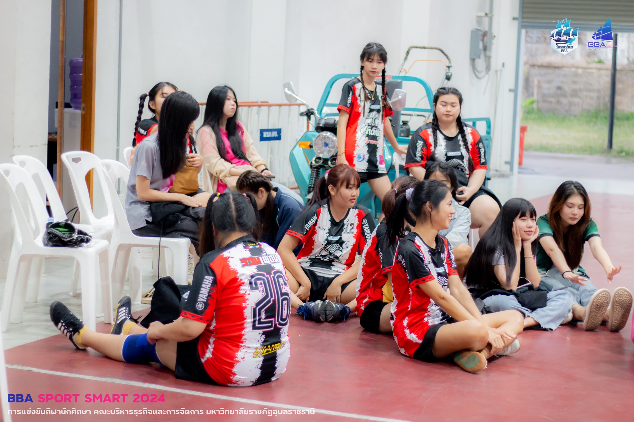 การแข่งขันแชร์บอล ?BBA SPORTS 2024? วันที่ 8 ม.ค. 67 #BBASPORTS2024 บรรยากาศการแข่งขันกีฬาแชร์บอล ในการแข่งขันกีฬานักศึกษา คณะบริหารธุรกิจและการจัดการ ?BBA SPORTS 2024? ณ สนาม Indoor Stadium มหาวิทยาลัยราชภัฏอุบลราชธานี