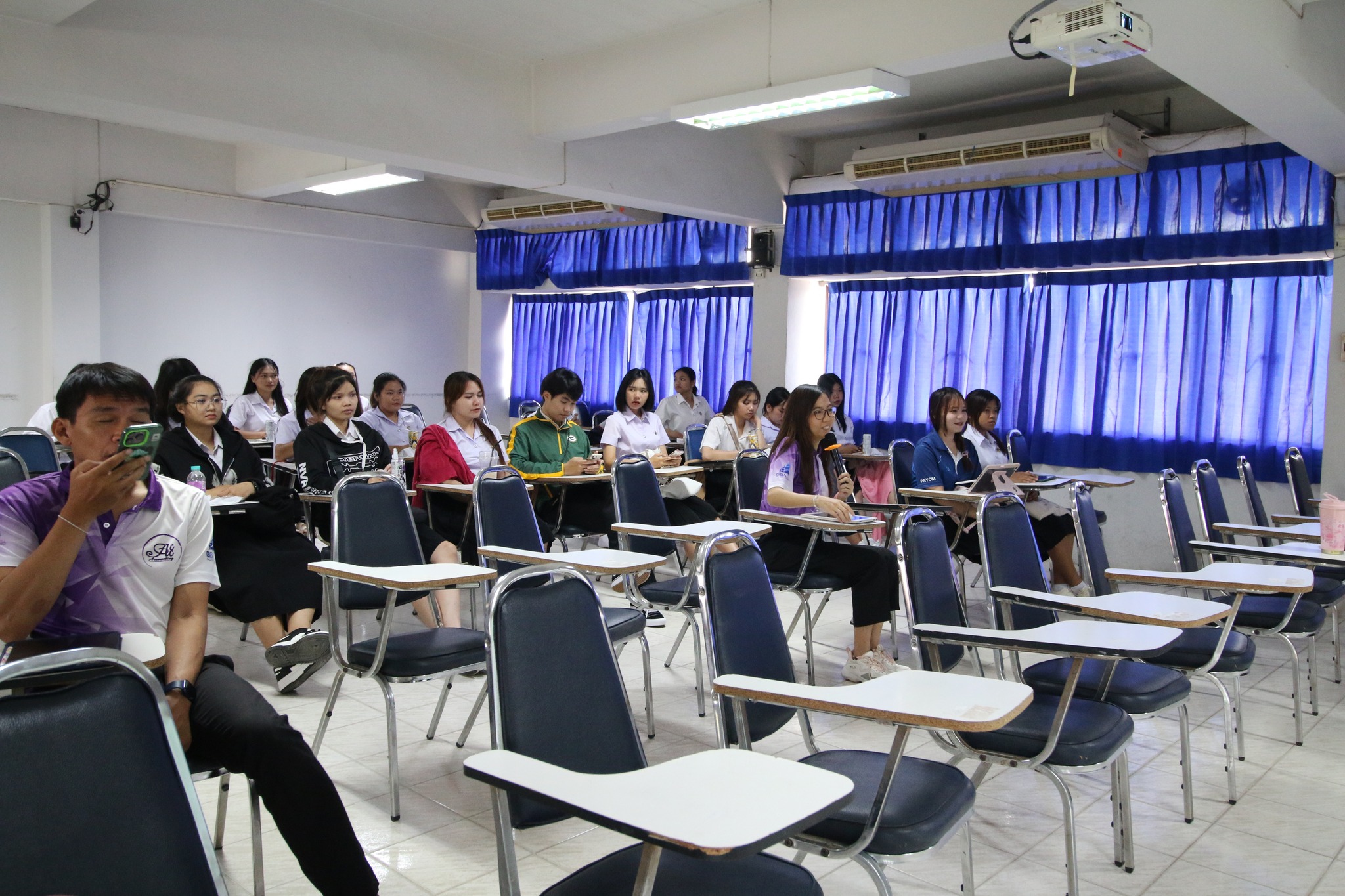 6 ก.ย. 67 ณ ห้อง 8305 อาคารเรียน 8 คณะบริหารธุรกิจและการจัดการ มหาวิทยาลัยราชภัฏอุบลราชธานี เส้นทางและการเตรียมตัวสู่อาชีพนักบัญชีต้นทุน ?บริหารธุรกิจวิชาการ? ครั้งที่ 10 (ACBA 2024)