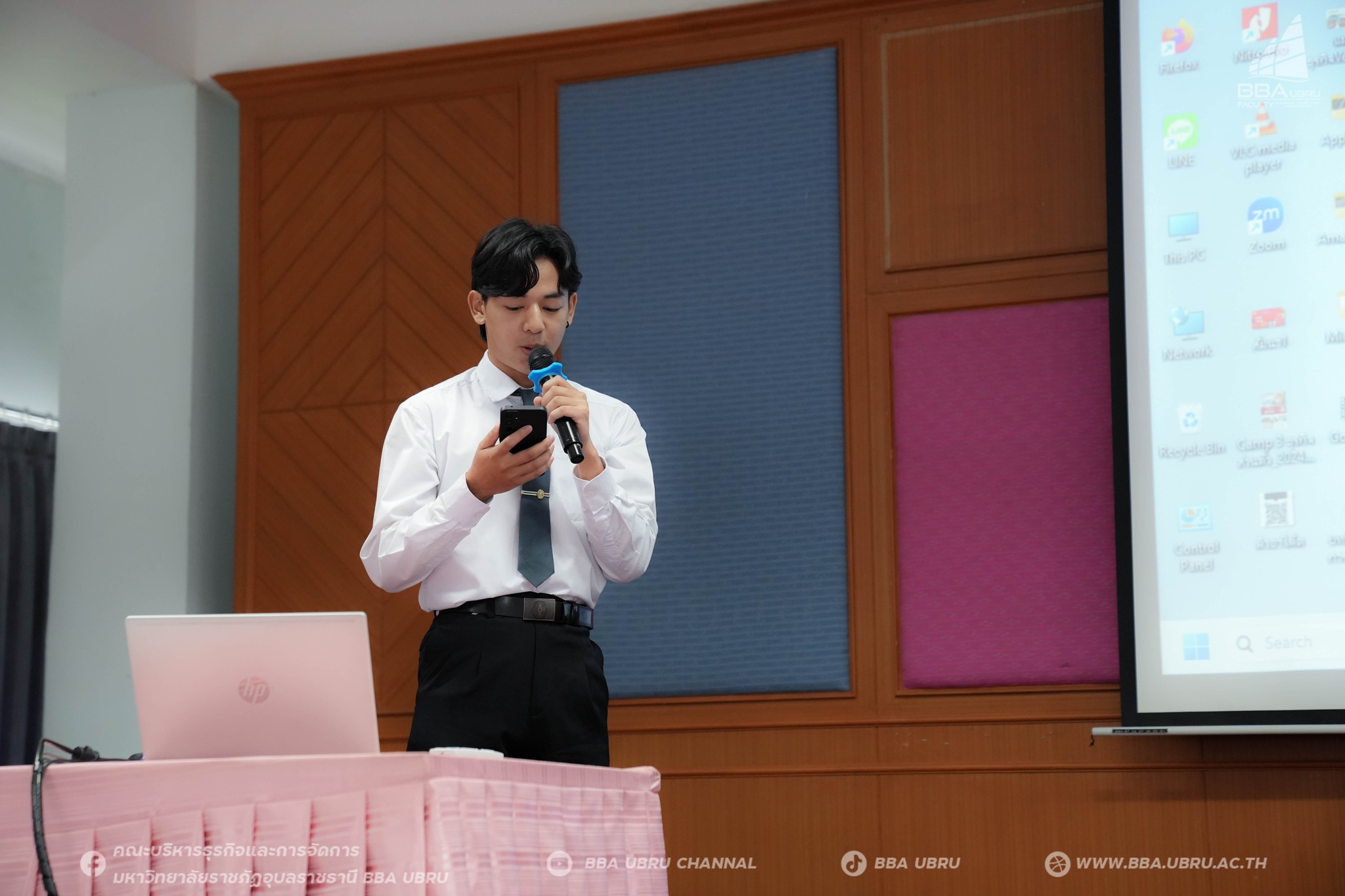 18 ต.ค. 67 สาขาวิชาการจัดการทั่วไป Show case วิชาปรัชญาและจรรยาบรรณของนักการจัดการ ณ ห้องประชุมชั้น 3 อาคารอินทนิล