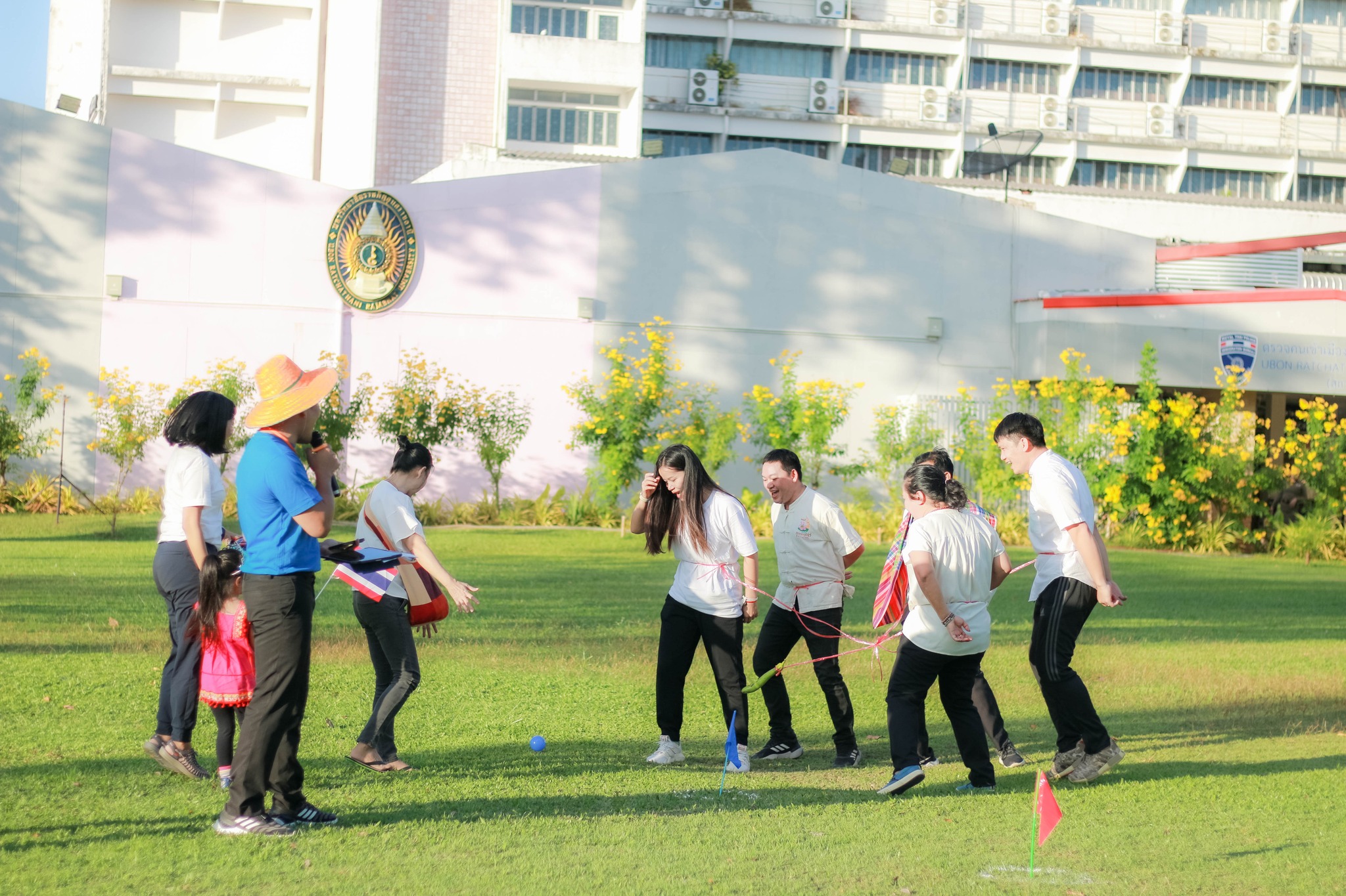 กิจกรรมกลุ่มสัมพันธ์ วันขึ้นปีใหม่ 2567 คณะบริหารธุรกิจและการจัดการ