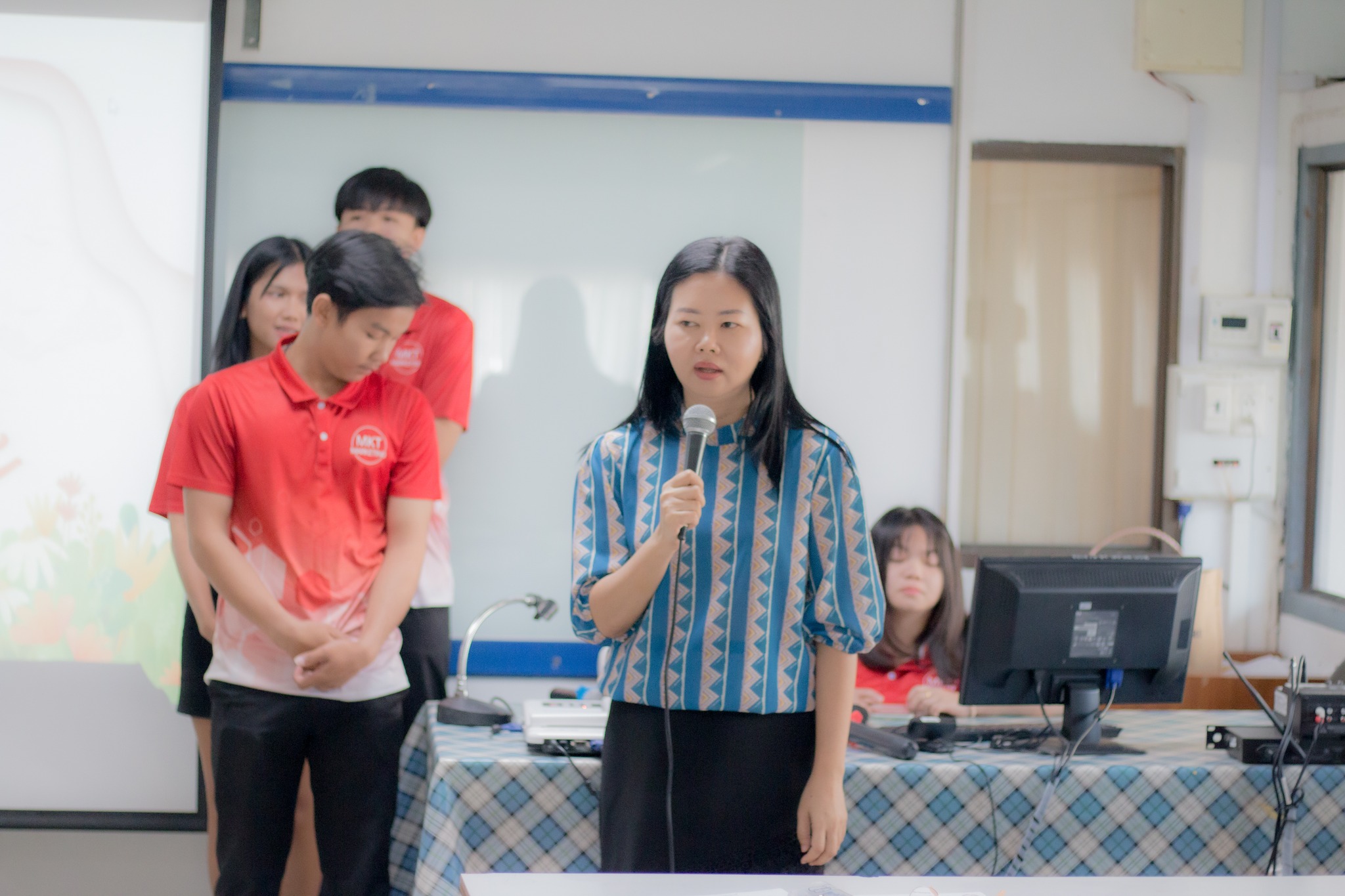 ไม่ต้องยืนในที่ที่ดีที่สุด จงยืนในที่ที่ทำให้เรามีความสุขก็พอ #การตลาด