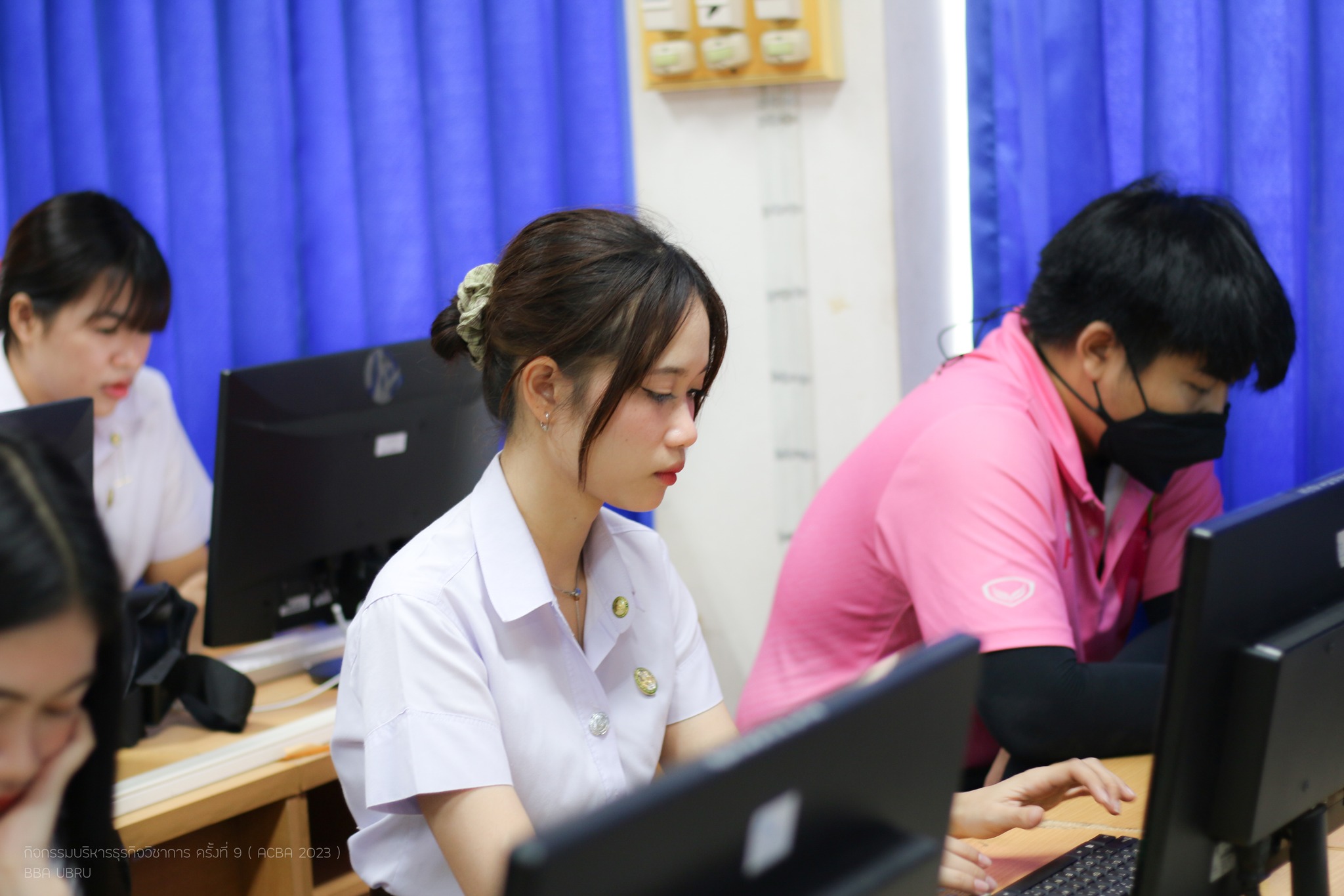 16 ส.ค. 66 ณ คณะบริหารธุรกิจและการจัดการ กิจกรรมอบรมทักษะการใช้งาน ChatGPT สำหรับการเรียนการสอนและสร้างการนำเสนองาน