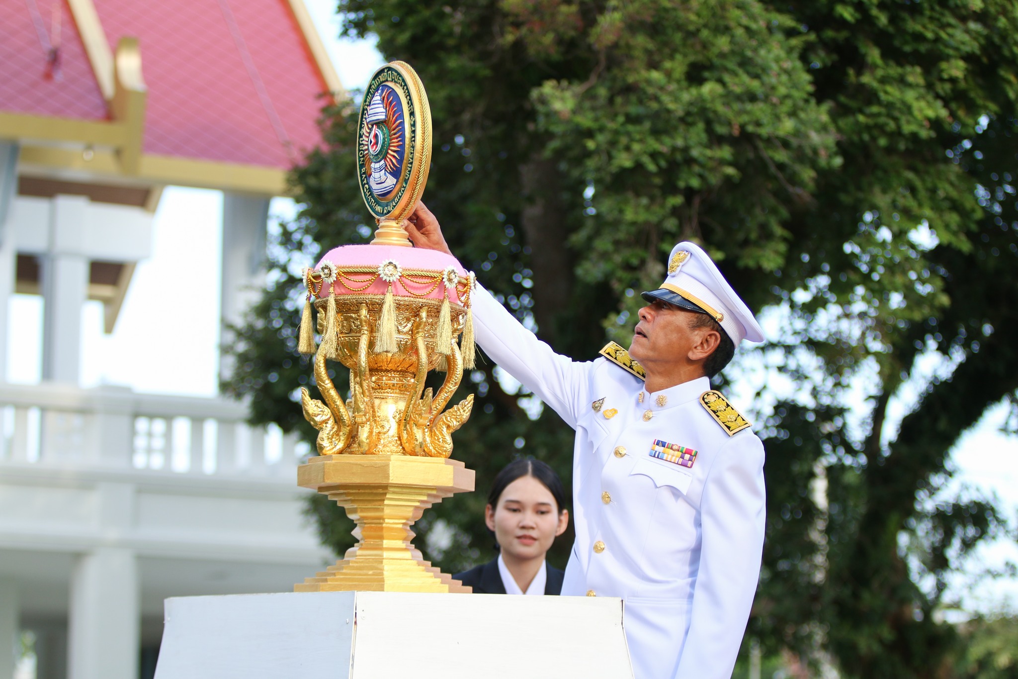 ๑ กันยายน ๒๕๖๖ องค์การบริหารนักศึกษา จัดพิธีอัญเชิญตราพระราชลัญจกร และถวายสัตยาธิษฐาน ปฏิญาณตน