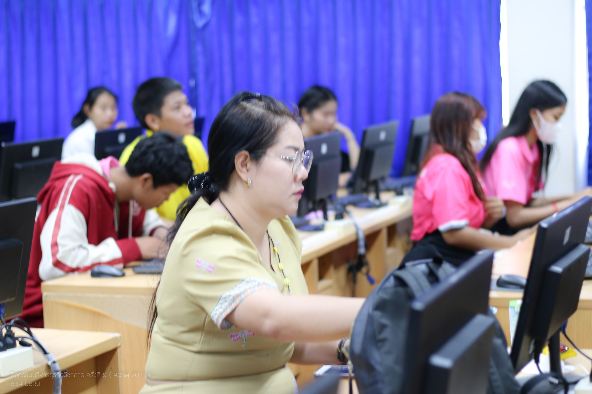 16 ส.ค. 66 ณ คณะบริหารธุรกิจและการจัดการ กิจกรรมอบรมทักษะการใช้งาน ChatGPT สำหรับการเรียนการสอนและสร้างการนำเสนองาน