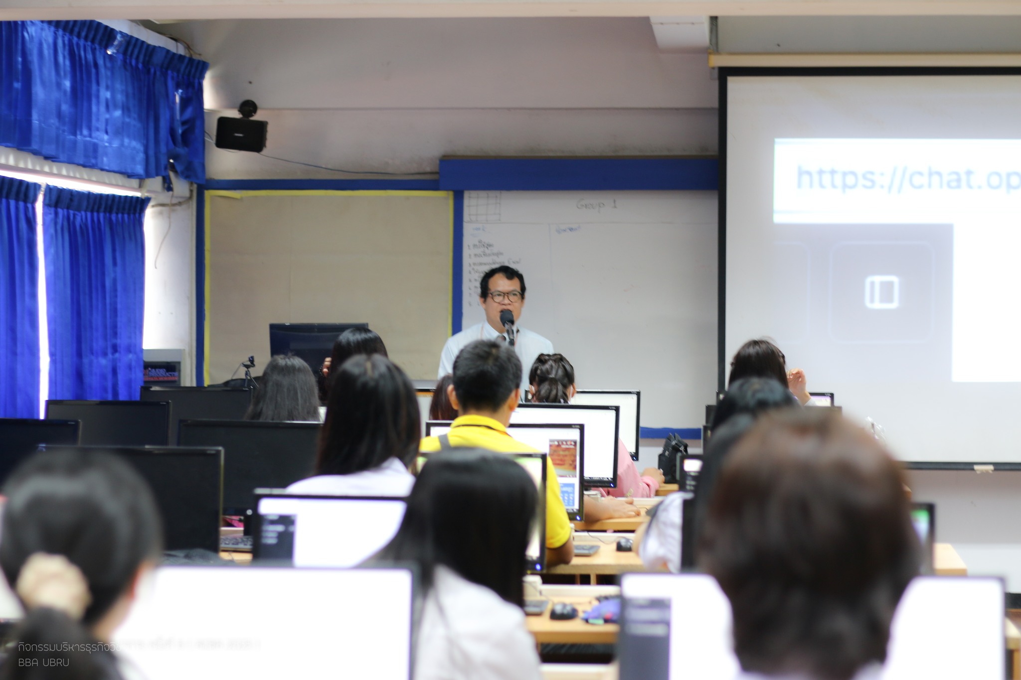 16 ส.ค. 66 ณ คณะบริหารธุรกิจและการจัดการ กิจกรรมอบรมทักษะการใช้งาน ChatGPT สำหรับการเรียนการสอนและสร้างการนำเสนองาน