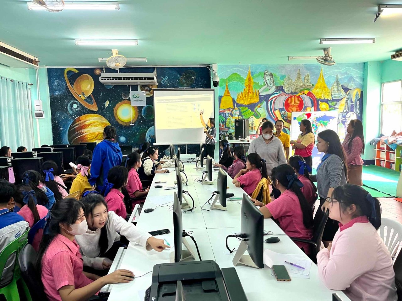 เมื่อวันที่ 12 และ 19 ม.ค. 67 ผู้ช่วยศาสตราจารย์พัฒนศักดิ์ ปทุมวัน และผู้ช่วยศาสตราจารย์อดุลยเดช ตันแก้ว ร่วมเป็นวิทยากรในการอบรมเชิงปฏิบัติการ