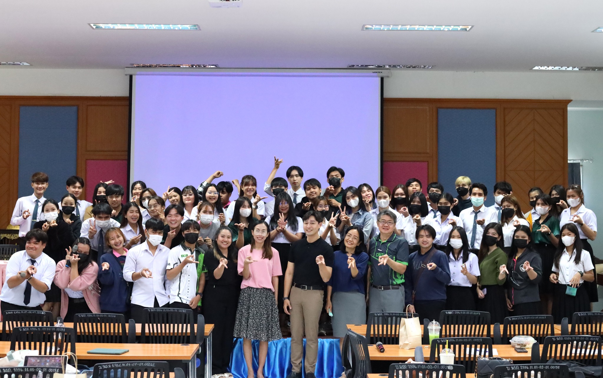 วันที่ 14 มีนาคม 2566 การจัดการธุรกิจดิจิทัล นักศึกษามีความรู้ความเข้าใจในการพัฒนาสื่อดิจิทัล การสร้างคอนเทนต์ สื่อประชาสัมพันธ์ เพื่อใช้ในการประกอบธุรกิจได้