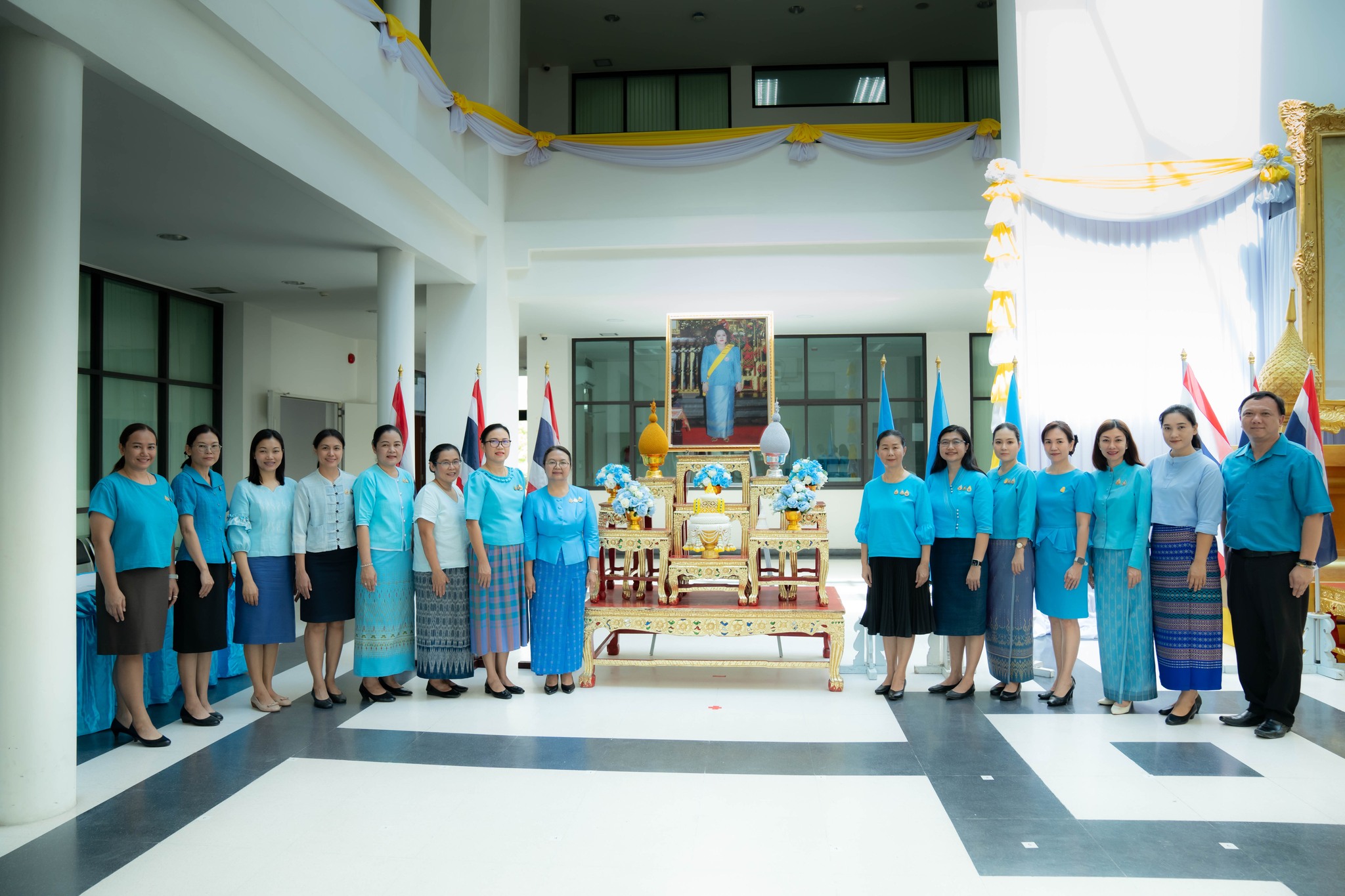 ๑๔ ส.ค. ๖๗ ณ โถงชั้น ๑ อาคารเรียนและปฏิบัติการ ลงนามถวายพระพร ?สมเด็จพระพันปีหลวง?