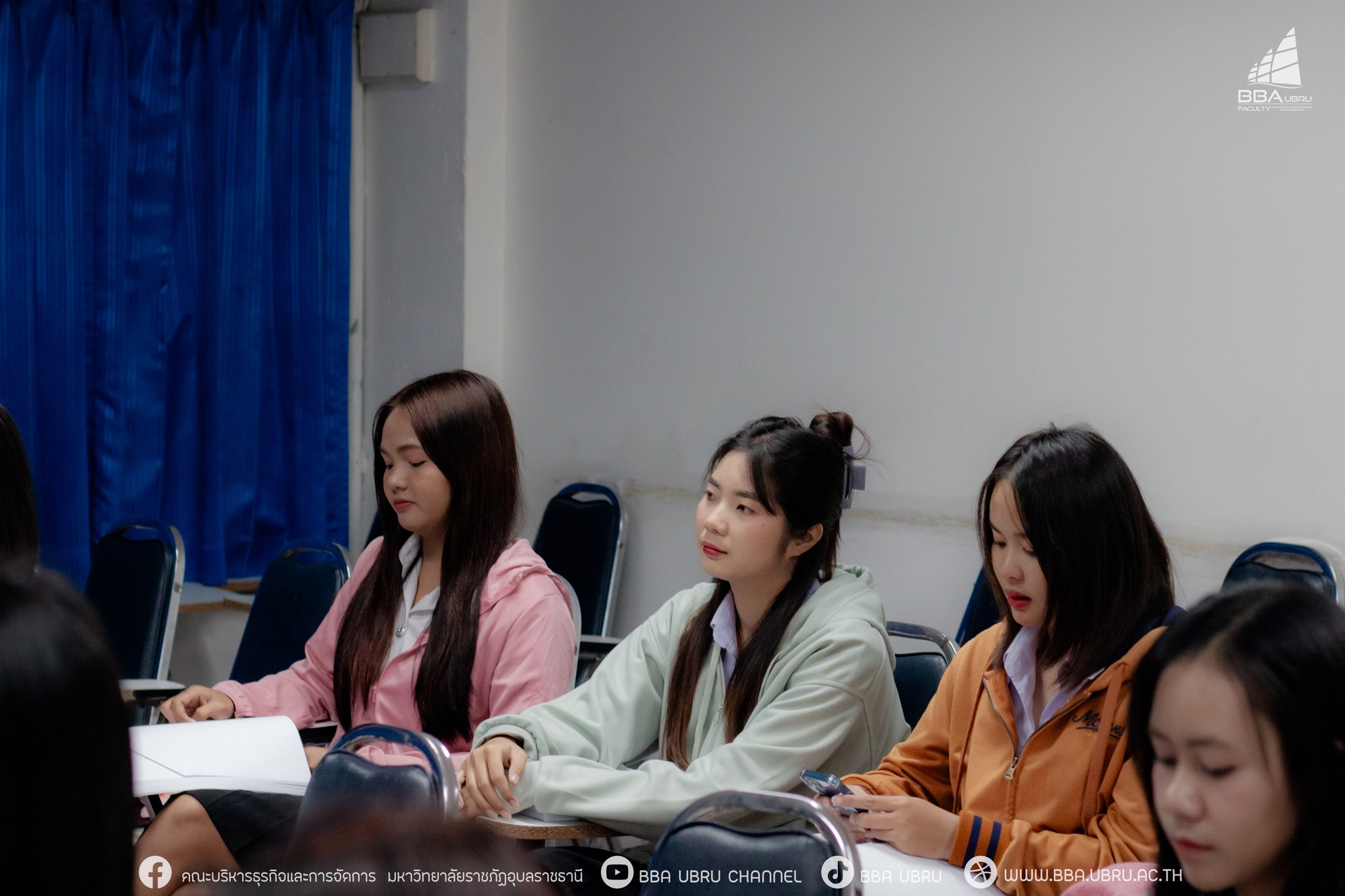 จัดอบรมเชิงปฏิบัติการ หัวข้อ การให้ความรู้ด้านภาษาอังกฤษ