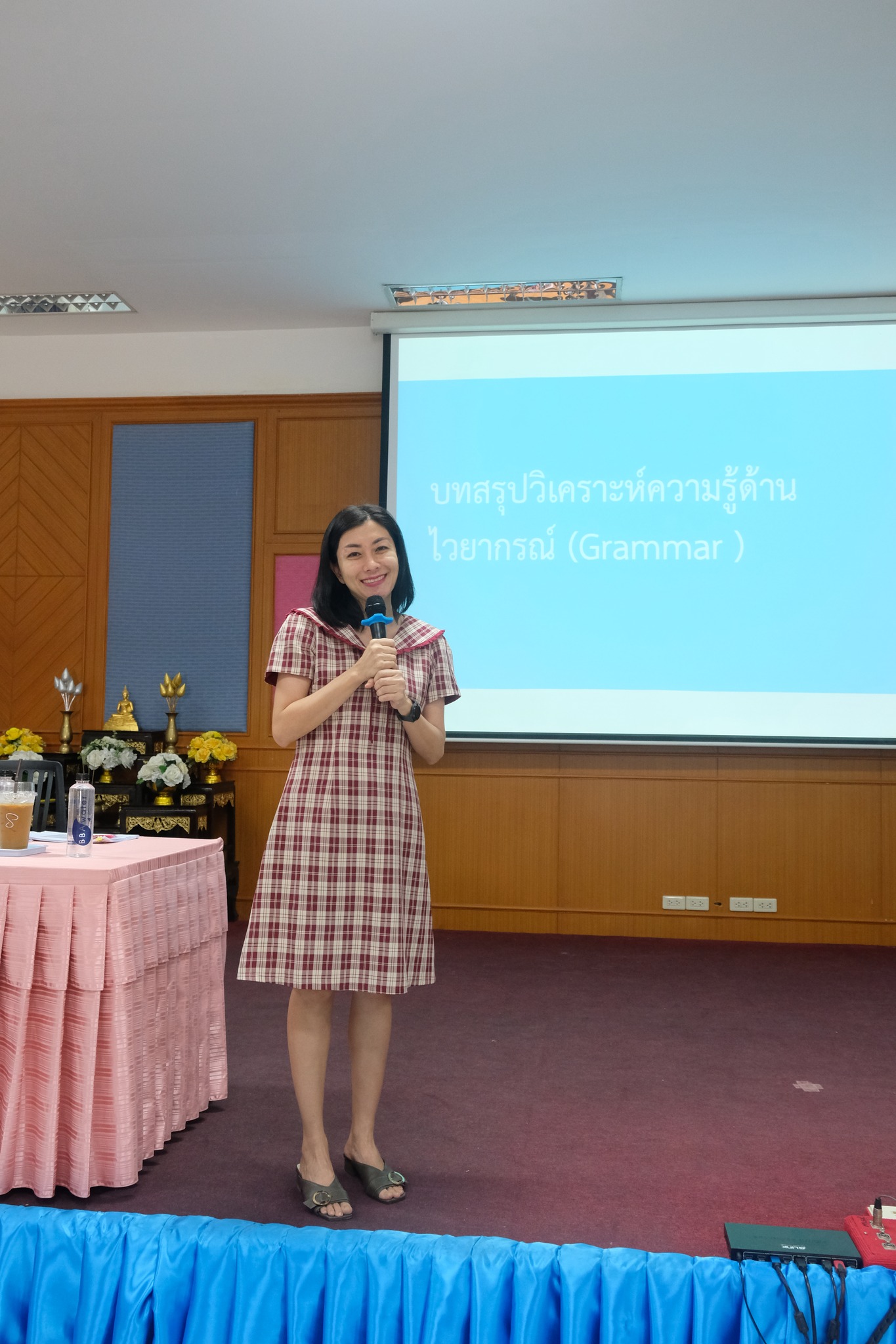 วันที่ 1 กุมภาพันธ์ 2567 ณ อาคารอินทนิล ชั้น 3 หลักสูตรบัญชีบัณฑิต จัดโครงการ เตรียมความพร้อมสู่ตำแหน่งงานนักวิชาการการเงินและบัญชี ให้กับนักศึกษาชั้น ปี 3 และชั้นปี 4 ที่กำลังจะจบการศึกษา และอยากจะเข้าทำงานในตำแหน่งนักวิชาการการเงินและบัญชี โดยได้รับเกีย