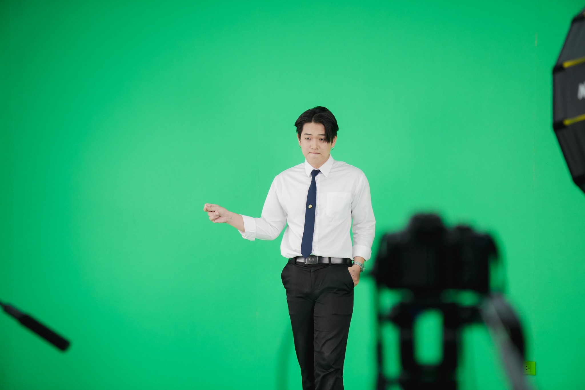 วันที่ 18 ต.ค. 66 ผศ.ดร.ประไพพิศ เลียบสื่อตระกูล รองคณบดีฝ่ายวิชาการ และ ผศ.วันวิสา มากดี รองคณบดีฝ่ายพัฒนานักศึกษา พร้อมด้วยคณาจารย์ บุคลากร และนักศึกษา คณะบริหารธุรกิจและการจัดการ ร่วมกิจกรรม Live สด แนะแนวการเข้าศึกษา ปี 2567