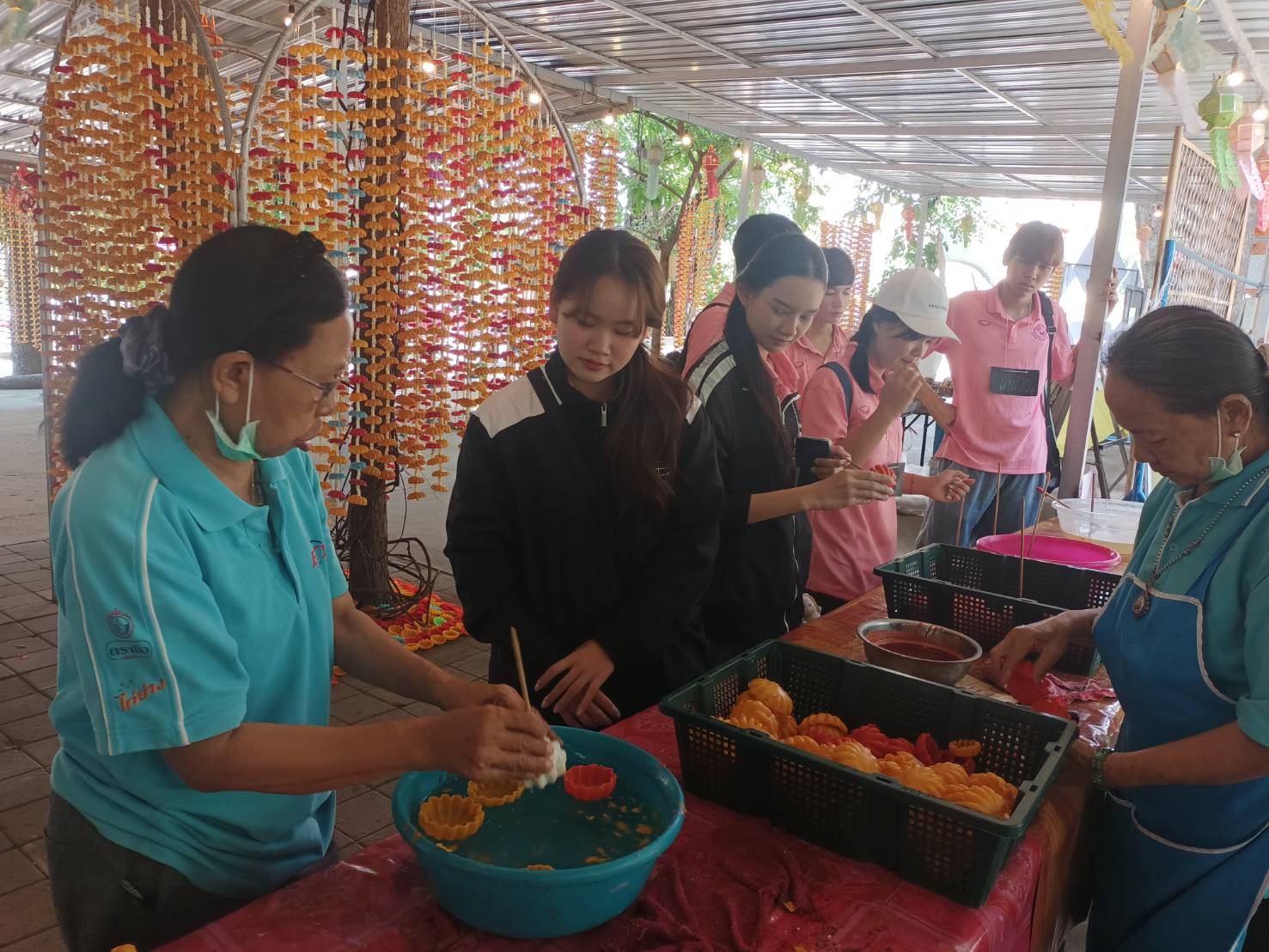 วันที่ 5 ก.ค. 67 ณ บ้านหนองคู กิจกรรมอบรมเชิงปฏิบัติการพัฒนาศักยภาพและการเรียนรู้เชิงธุรกิจของวิสาหกิจชุมชนและวัฒนธรรมท้องถิ่น