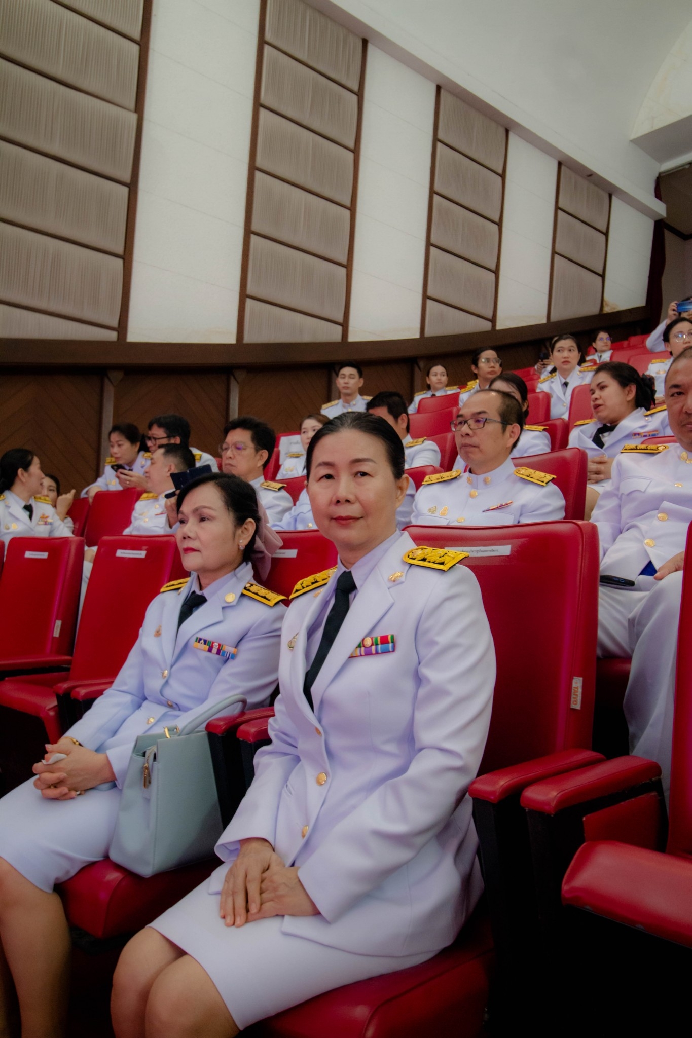 วันที่ 28 พ.ค.67 พิธีถวายพระพรชัยมงคล เนื่องในโอกาสวันเฉลิมพระชนมพรรษา สมเด็จพระนางเจ้า ฯ พระบรมราชินี ณ โรงละคร ชั้น ๓ ศูนย์ศิลปวัฒนธรรมกาญจนาภิเษก มหาวิทยาลัยราชภัฏอุบลราชธานี